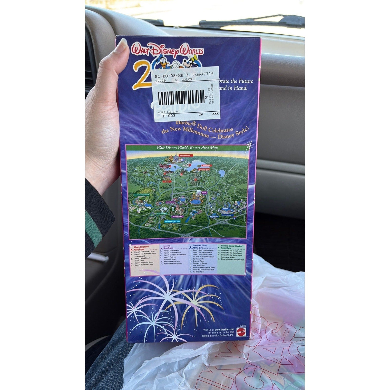 1998 Mattel Barbie Exclusive 2000 Walt Disney World Doll New Millennium #22939