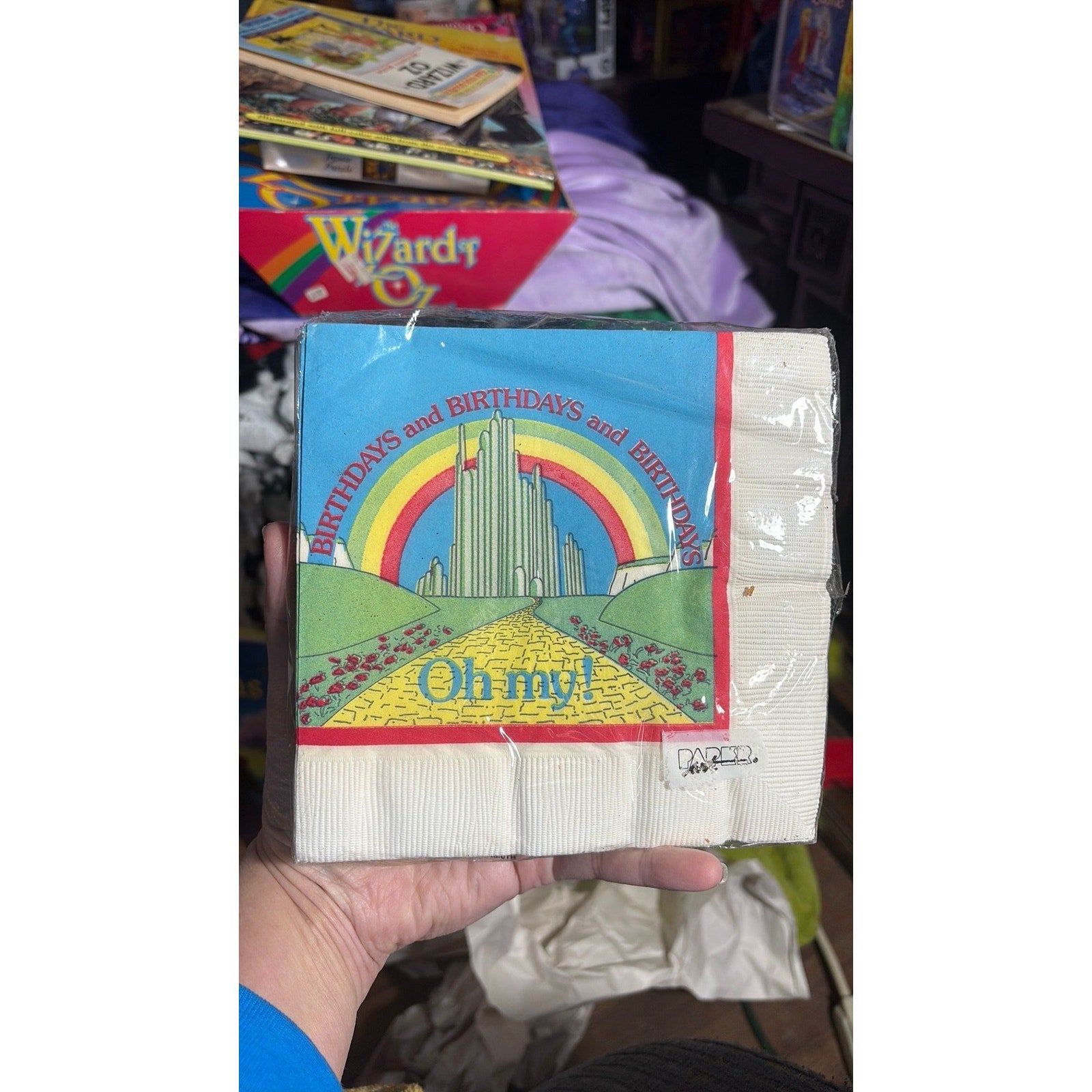 16 Vintage Wizard of Oz Beverage Napkins, Birthdays Oh My! Paper Art, 1989, mint