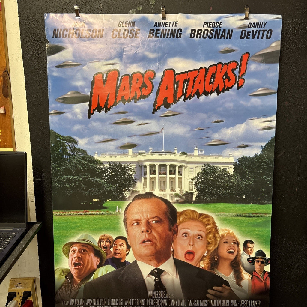 1996 Mars Attacks Movie Poster Single Sided 40" x 27"