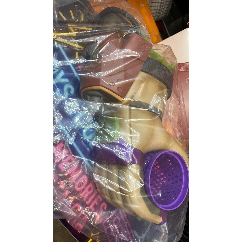 Disney Parks Buzz Lightyear Arm Gauntlet Light Up Cup Drink Holder NEW SEALED