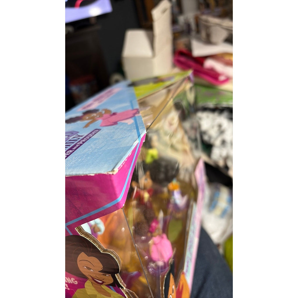 The Proud Family Louder and Prouder Penny Proud and Family Mini Figurines Set