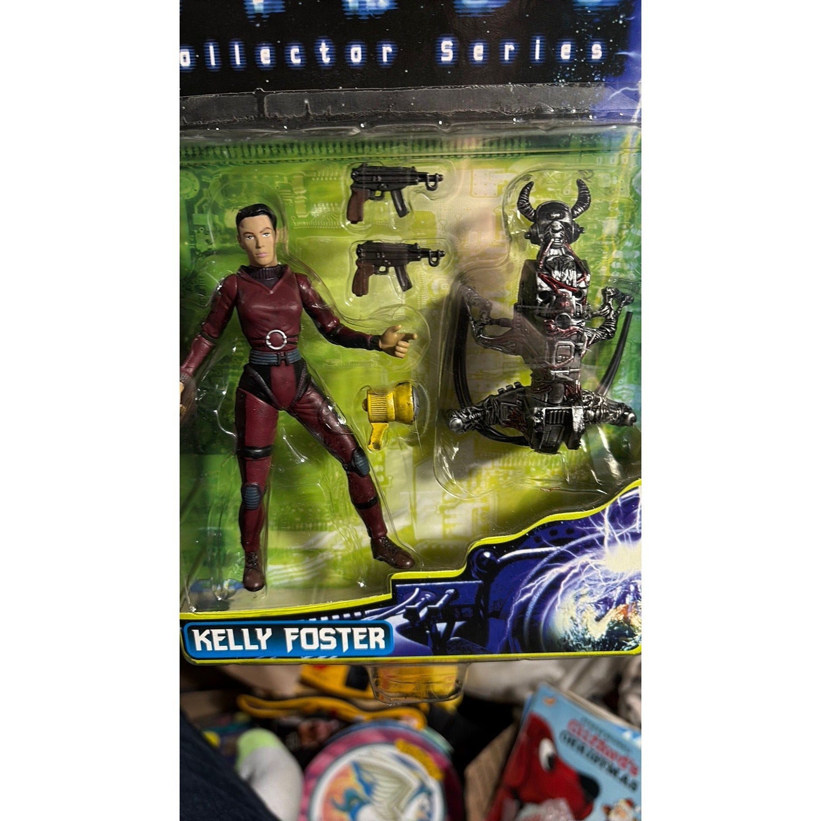 VIRUS Collector Series KELLY FOSTER Action Figure RESAURUS 1998 Vintage Toy NEW