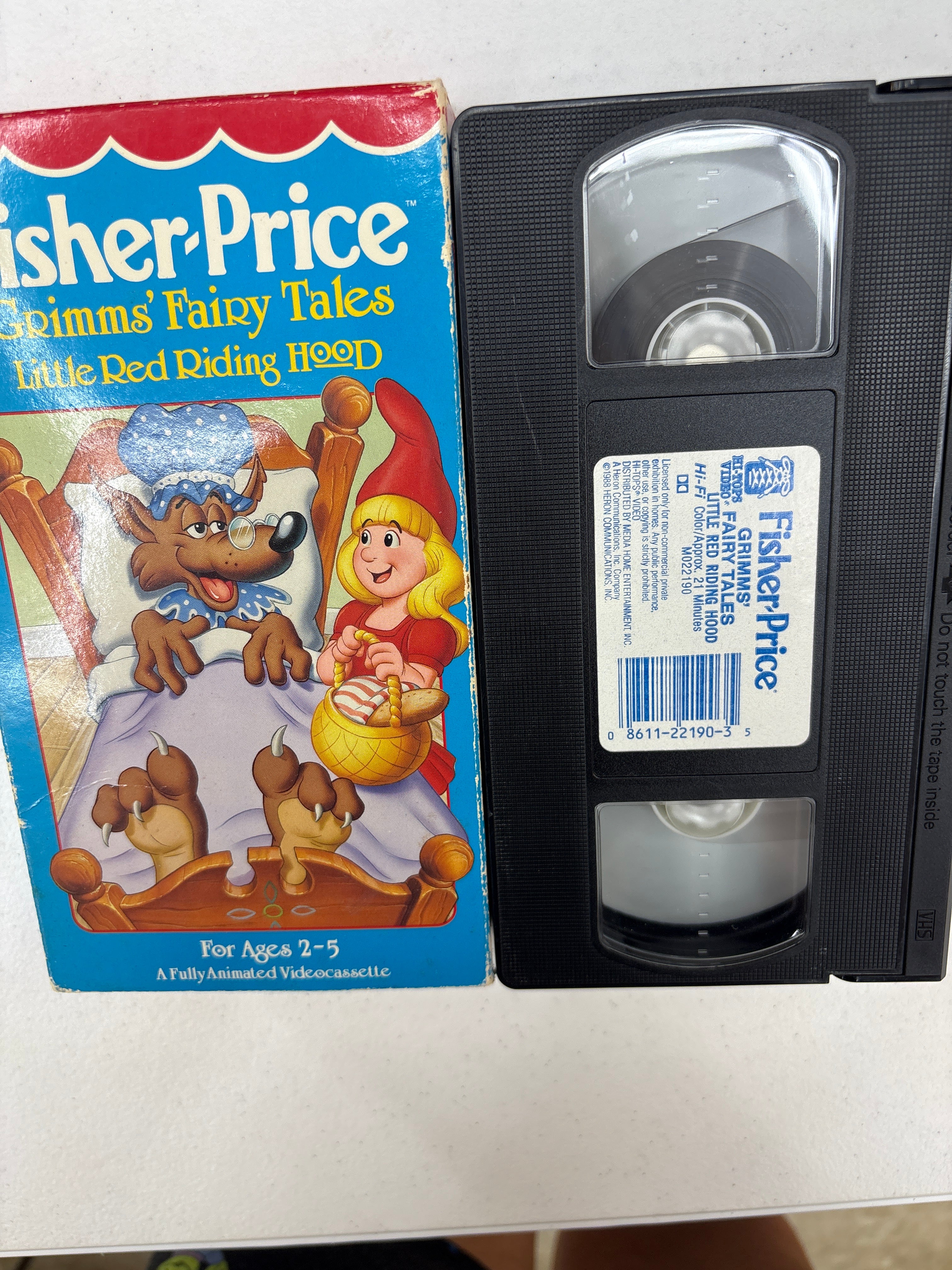 Grimms Fairy Tales: Little Red Riding Hood (VHS, 1989)
