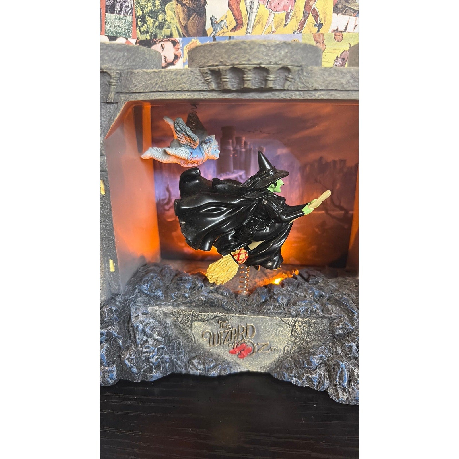 Westland Wicked Witch Castle - Wizard of Oz Wicked Witch of the West Lighted Statue