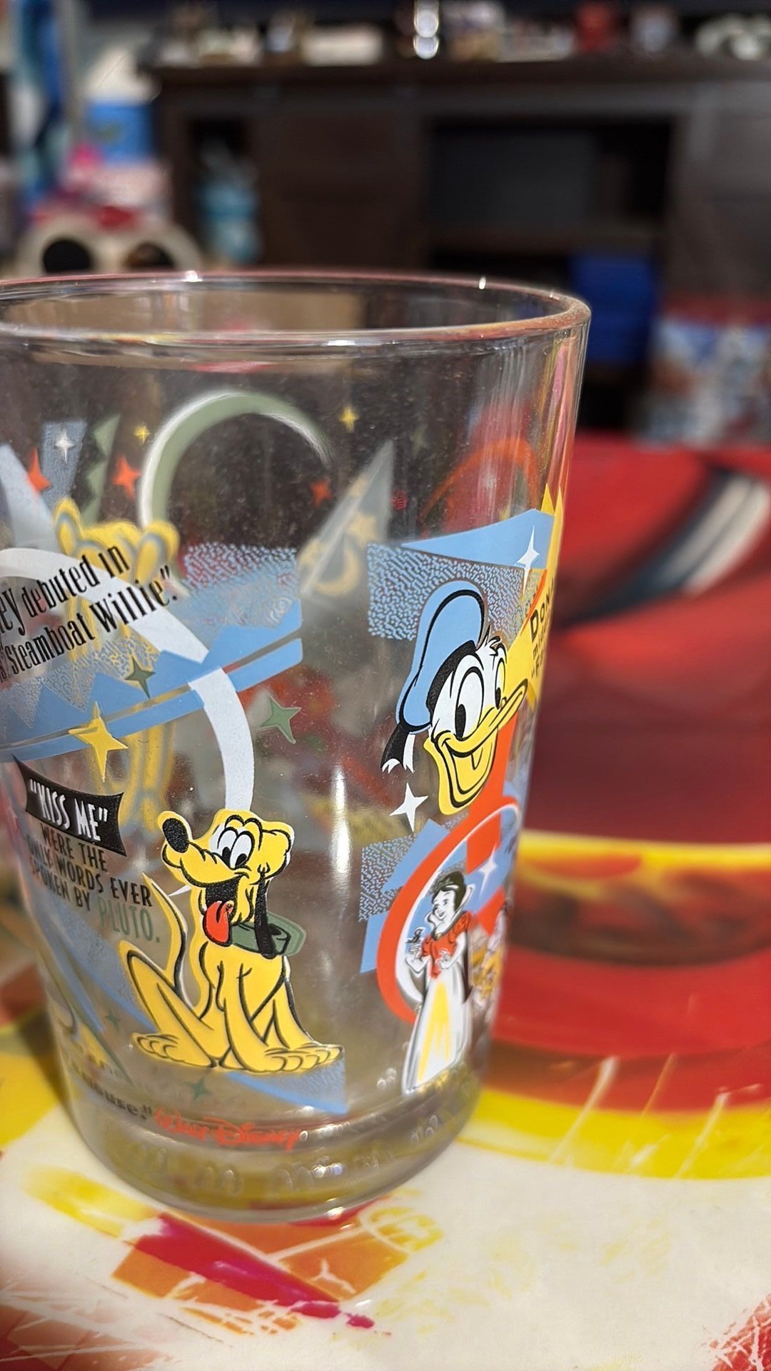 McDonald’s Walt Disney World 100 Years Of Magic Glass Cup Mickey Donald Snow Wht