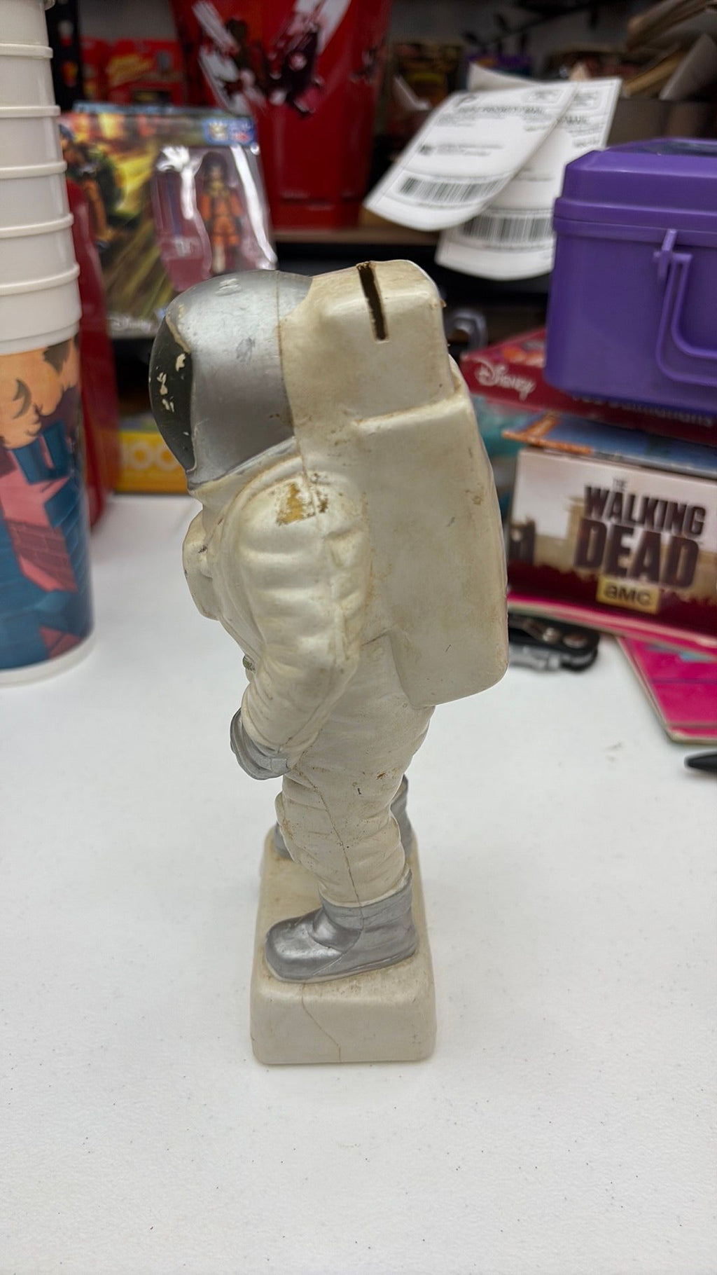 10C- Space Astronaut Bank Lyndon B Johnson Space Museum souvenir - has damage