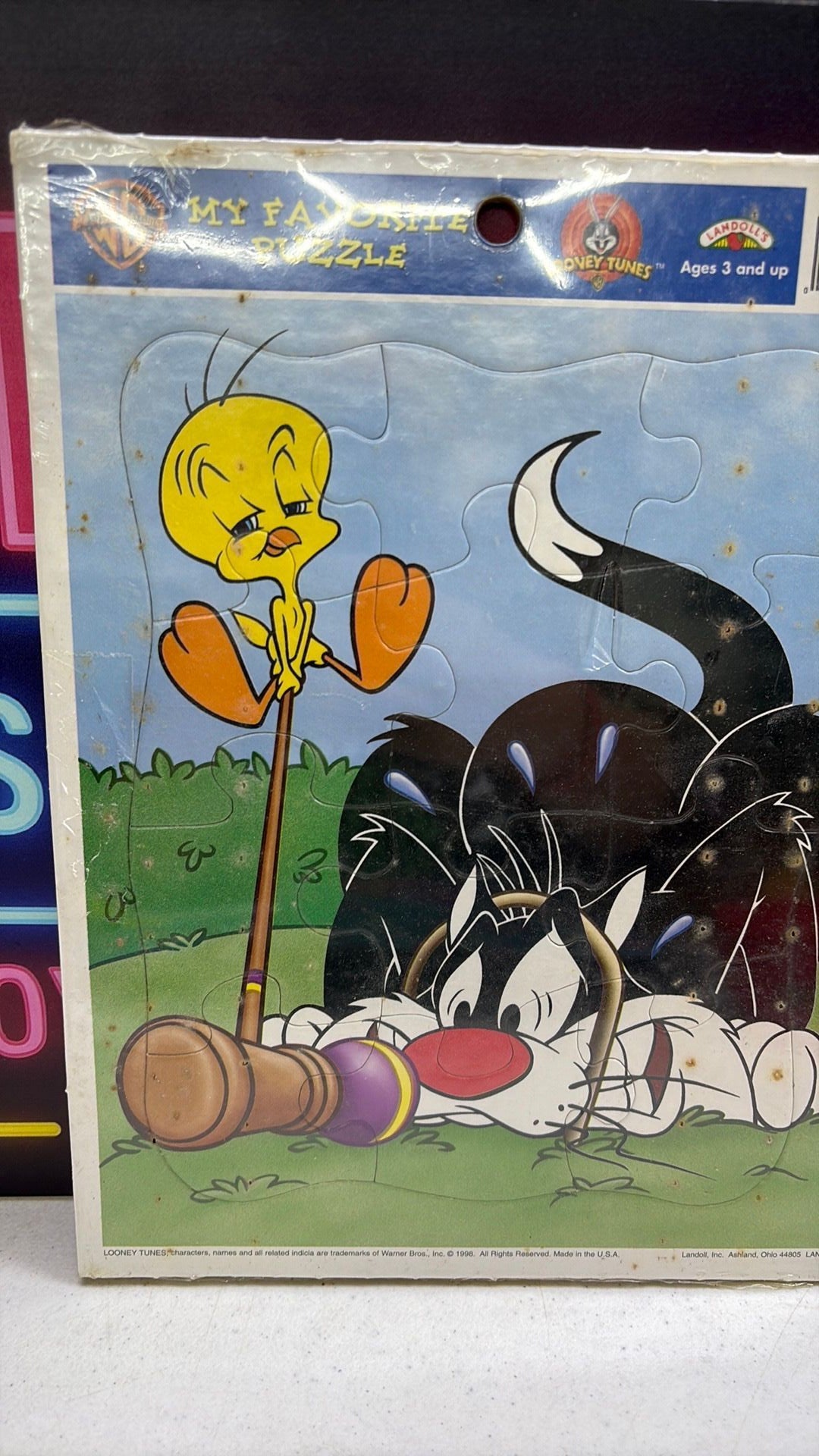 4B- Vintage 1998 Looney Tunes Frame Tray Puzzle Tweety Bird Sylvester Sealed New