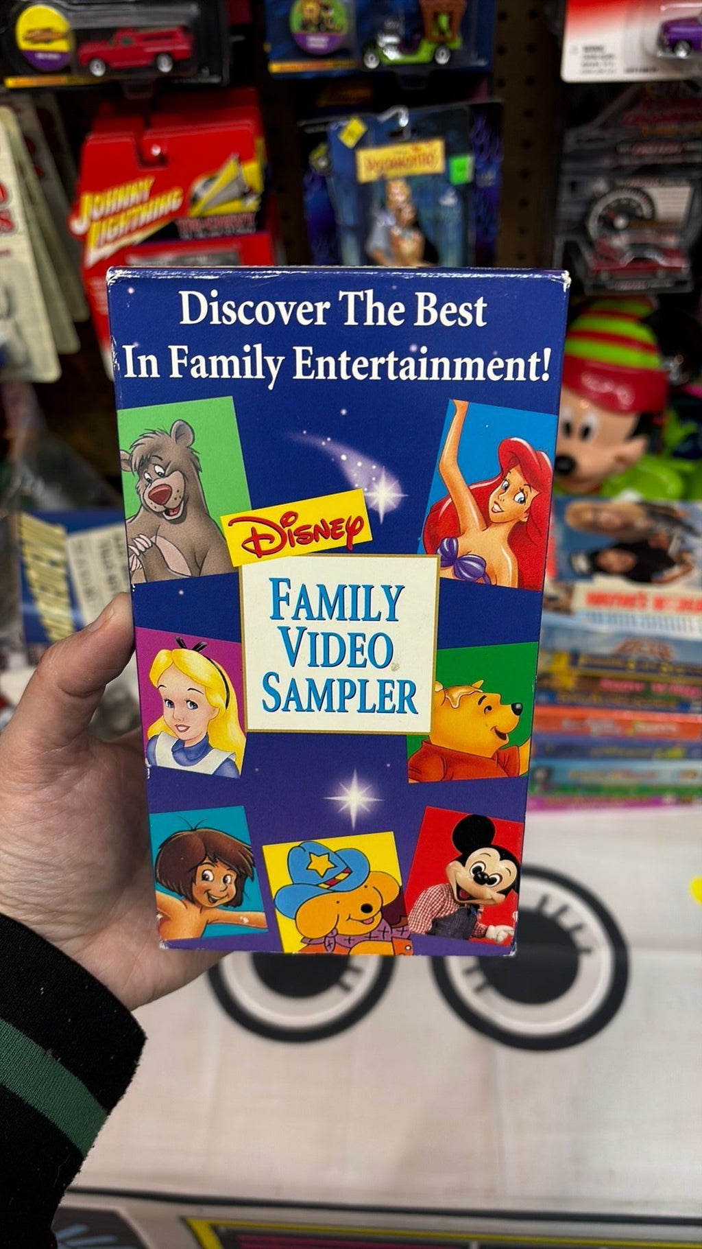Walt Disney Family Toys R Us Video Sampler VHS Spot, Ariel, Mickey Mouse, Pooh