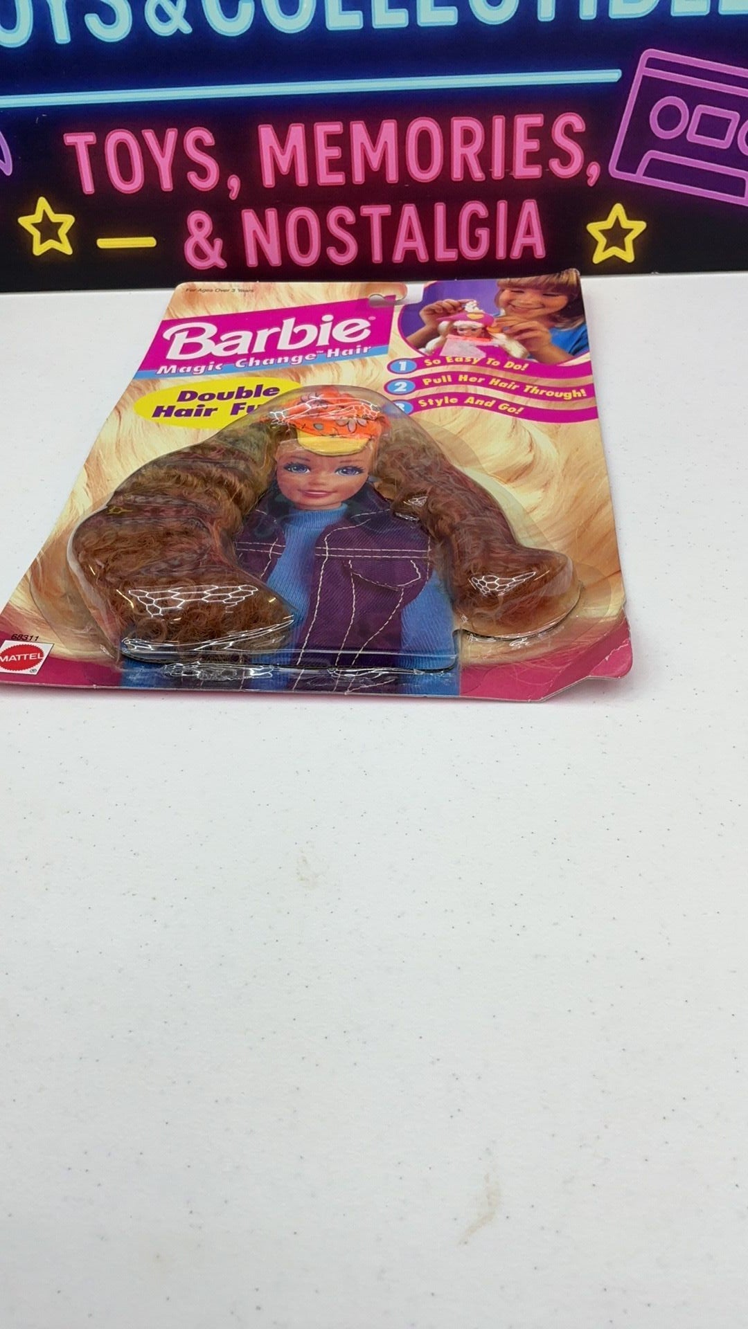 S2- 1995 Barbie Magic Change Hair Wig Reddish Blonde Curly Mattel 68311 NEW