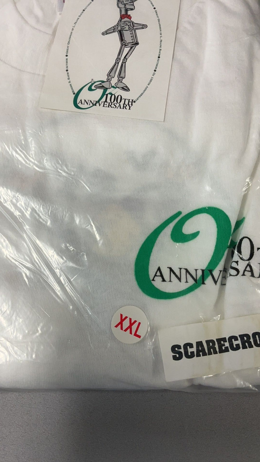 4C- the wizard of oz 100th anniversary  Oz Central Official Licensed Apparel T Shirt 2XL - Scarecrow