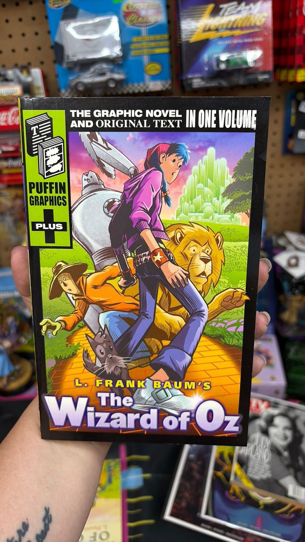 Puffin Graphics Plus Ser.: The Wizard of Oz by L. Frank Baum (2018)