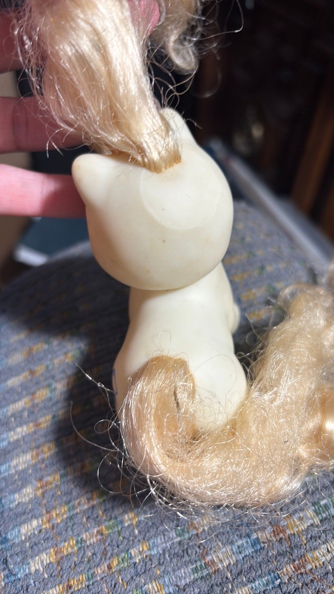 11B- My Pretty Little Kitty • Frosty Fur, 1989 Mattel Figurine