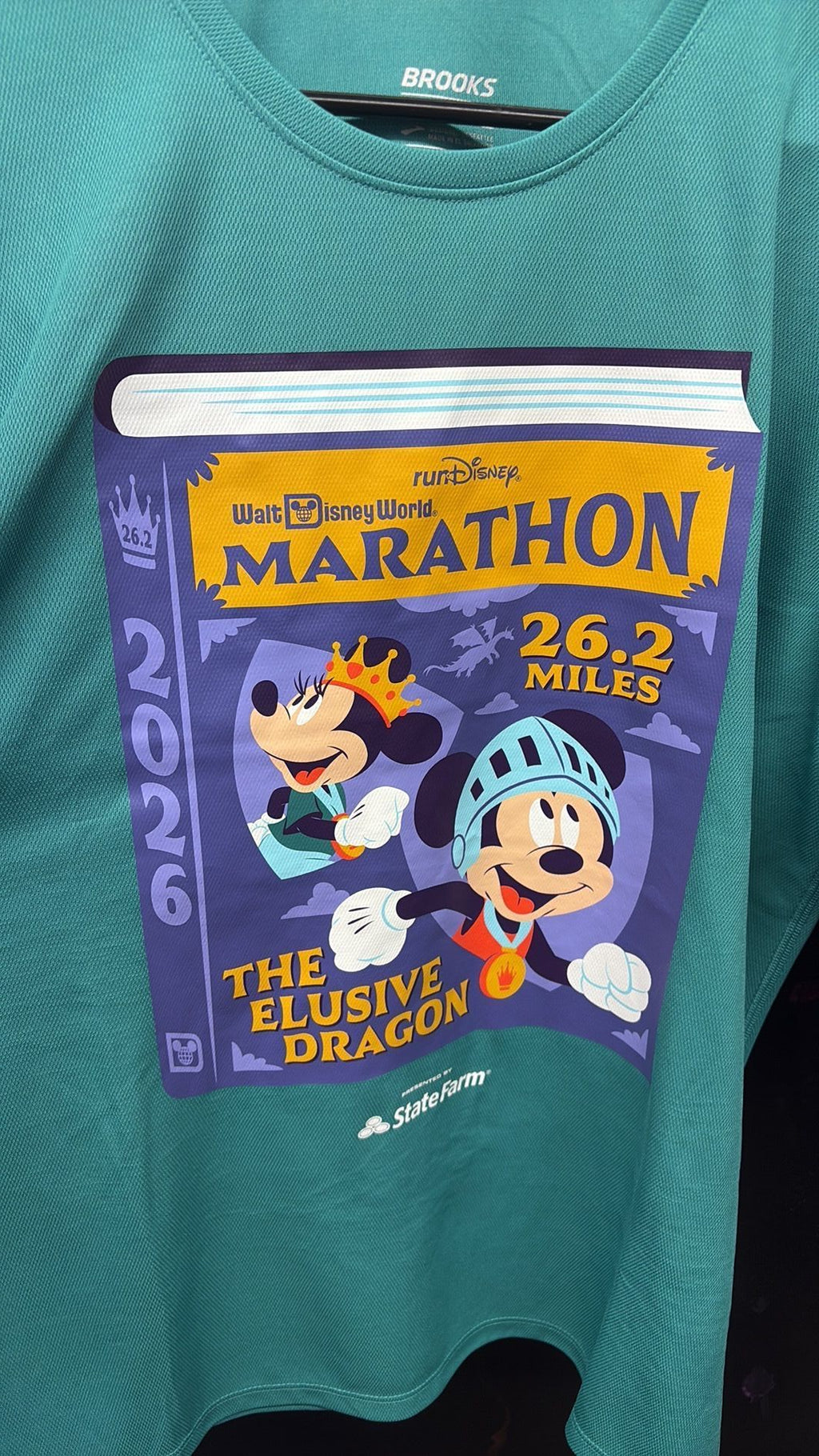 RunDisney 2026 Marathon Shirt Brooks Long Sleeve Green Women’s XL Mickey Mouse