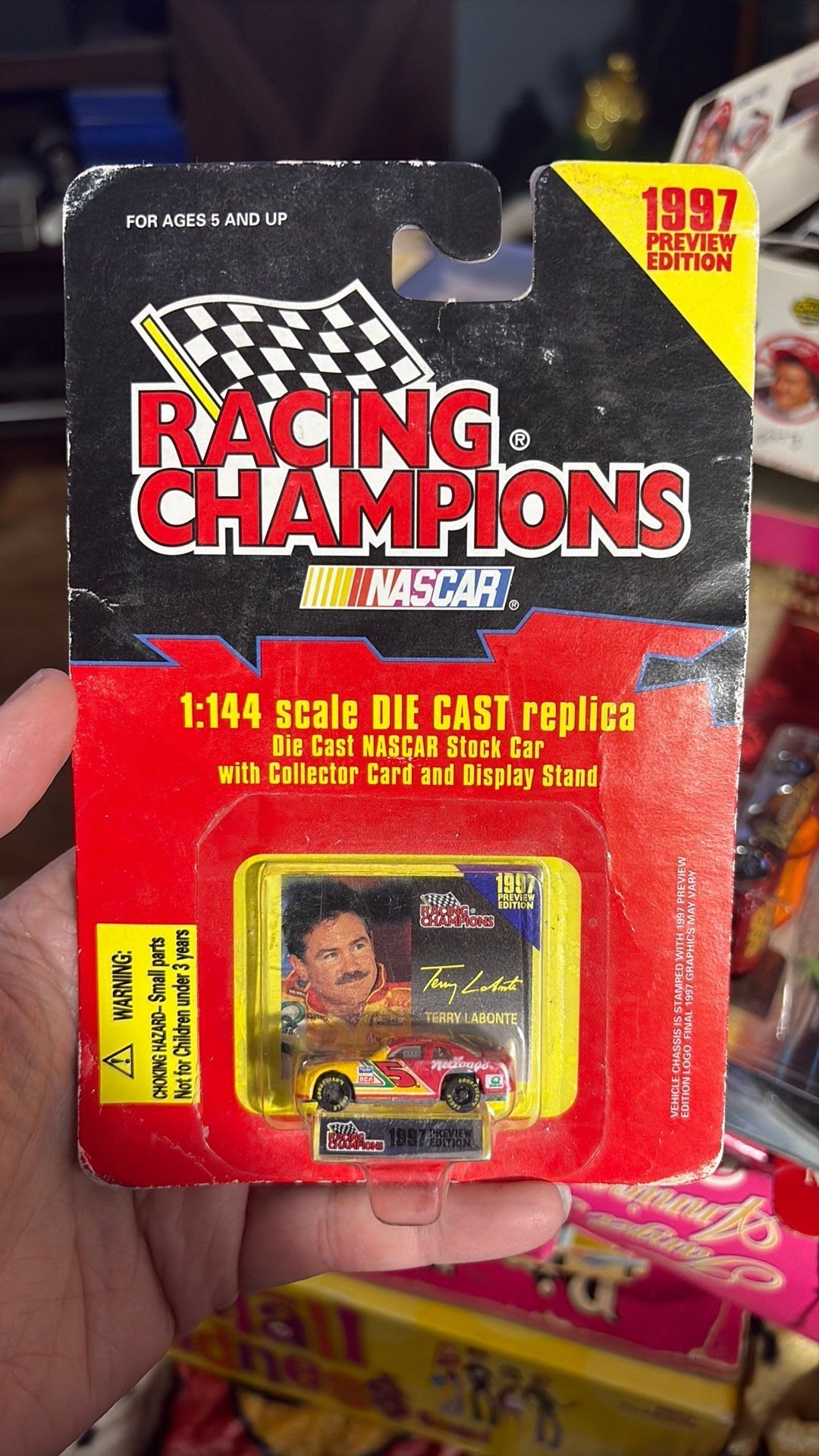 Terry Labonte #5 Kelloggs Racing Champions 1997 Preview Edition 1:144 Die Cast