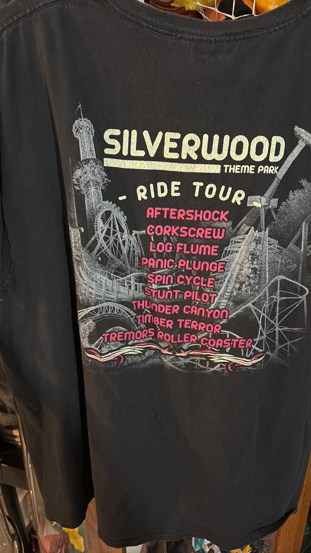 Silverwood Theme Park Ride Tour Unisex XL