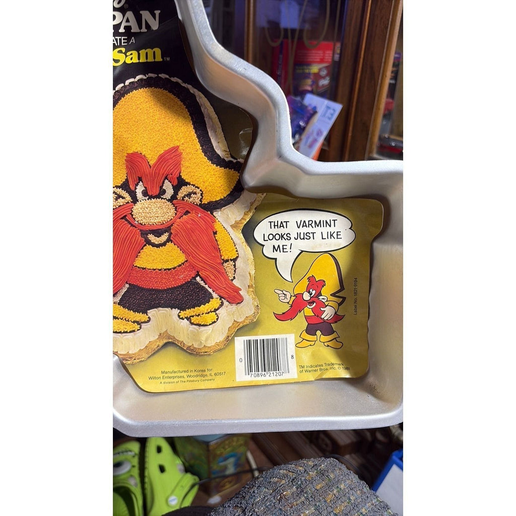 5D- 1981 Wilton Yosemite Sam Cake Mold Pan #502-2908 Looney Tunes - see photos