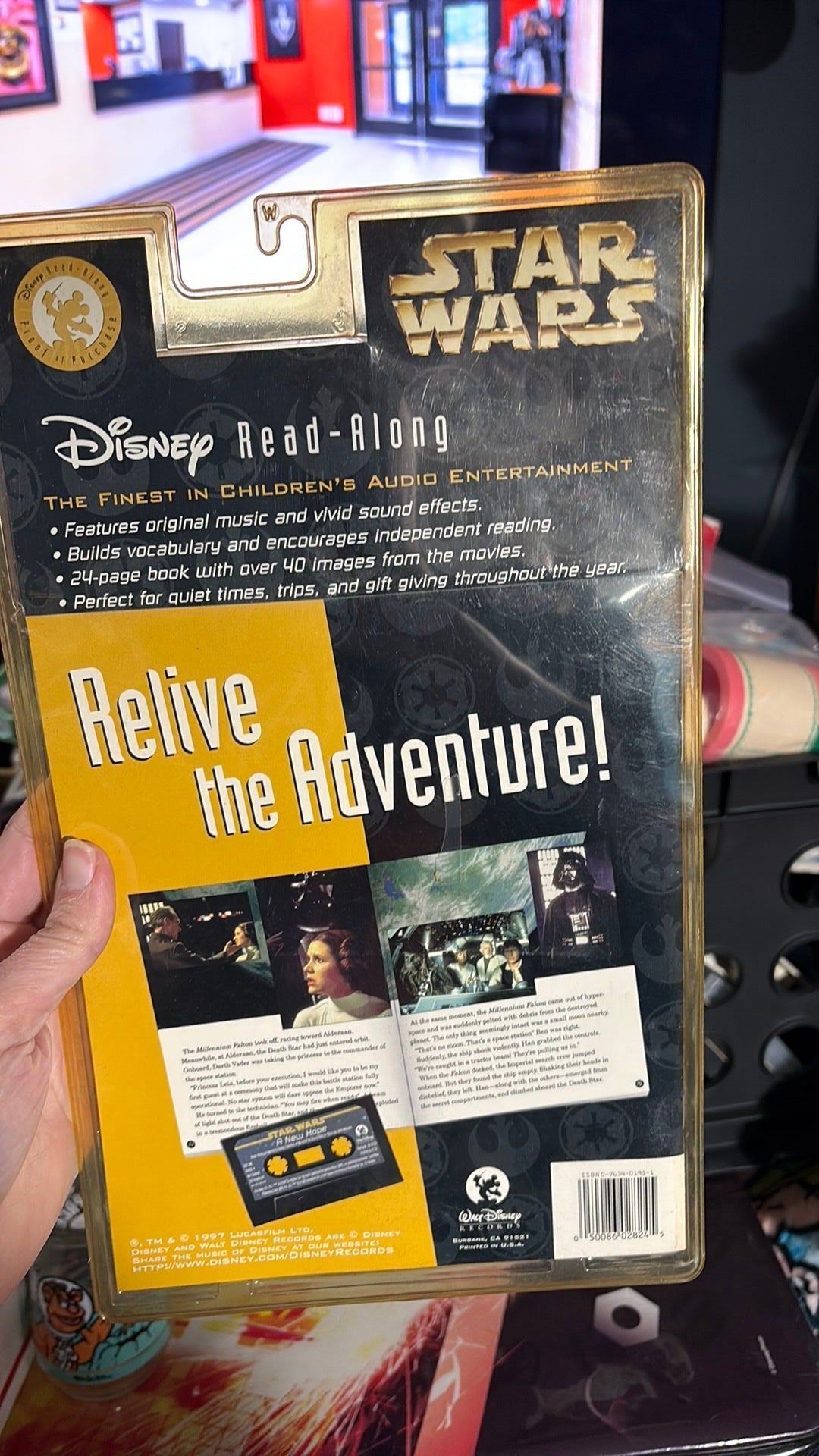 F- Disney Star Wars New Hope Read-Along Book Lucas Films Cassette Tape 1997