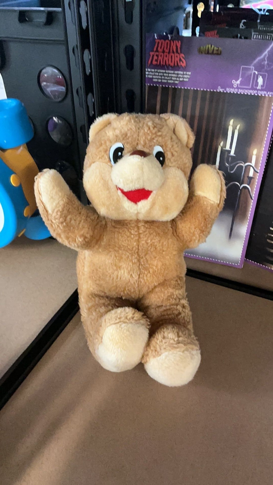P3 - 1986 Shoney Bear Plush