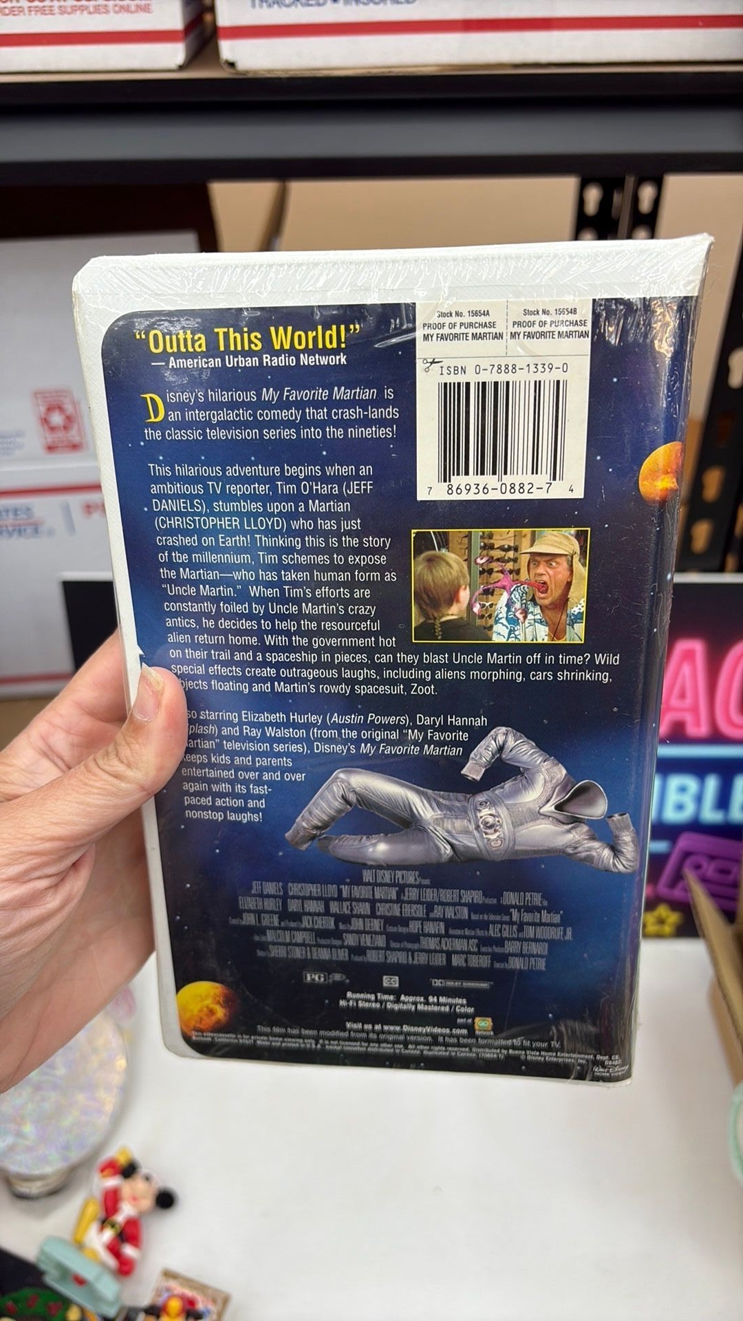 My Favorite Martian (VHS, 1999) JEFF DANIELS  CHRISTOPHER LLOYD