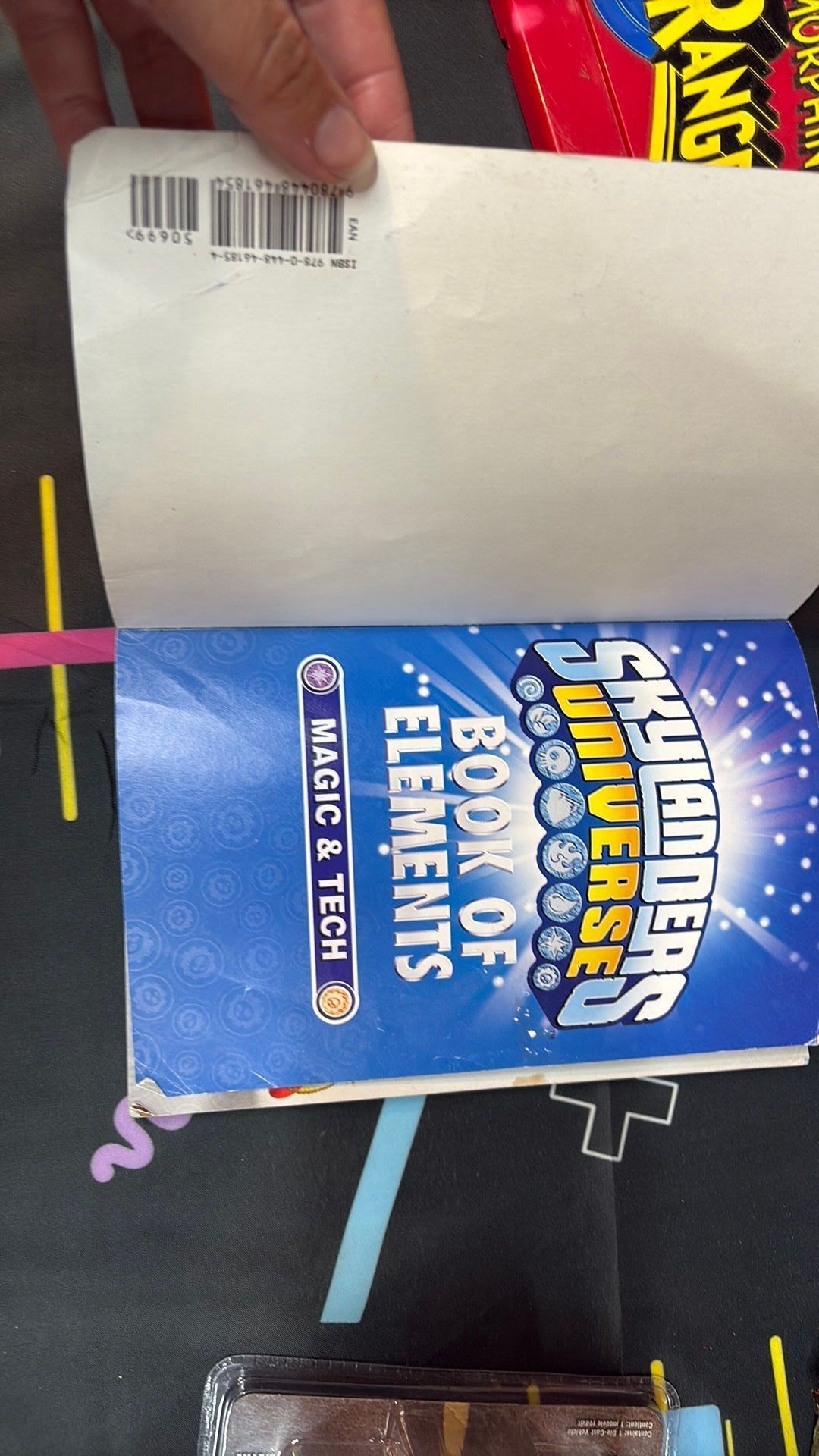 Skylanders Universe Book of Elements Magic and Tech by Activision
