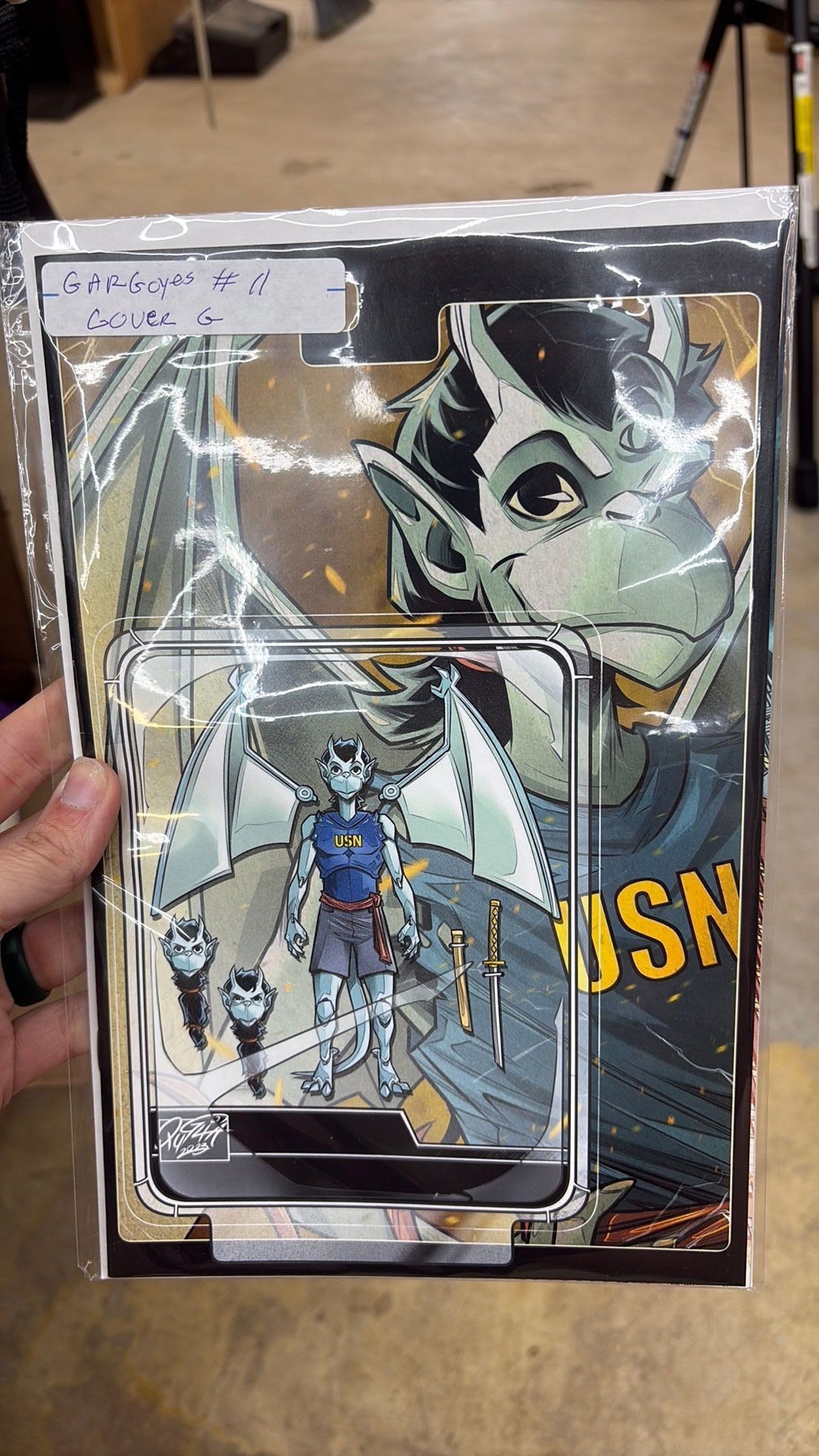 B2- Gargoyles #11 Cover G 1:5 Variant Edition Action Figure Virgin