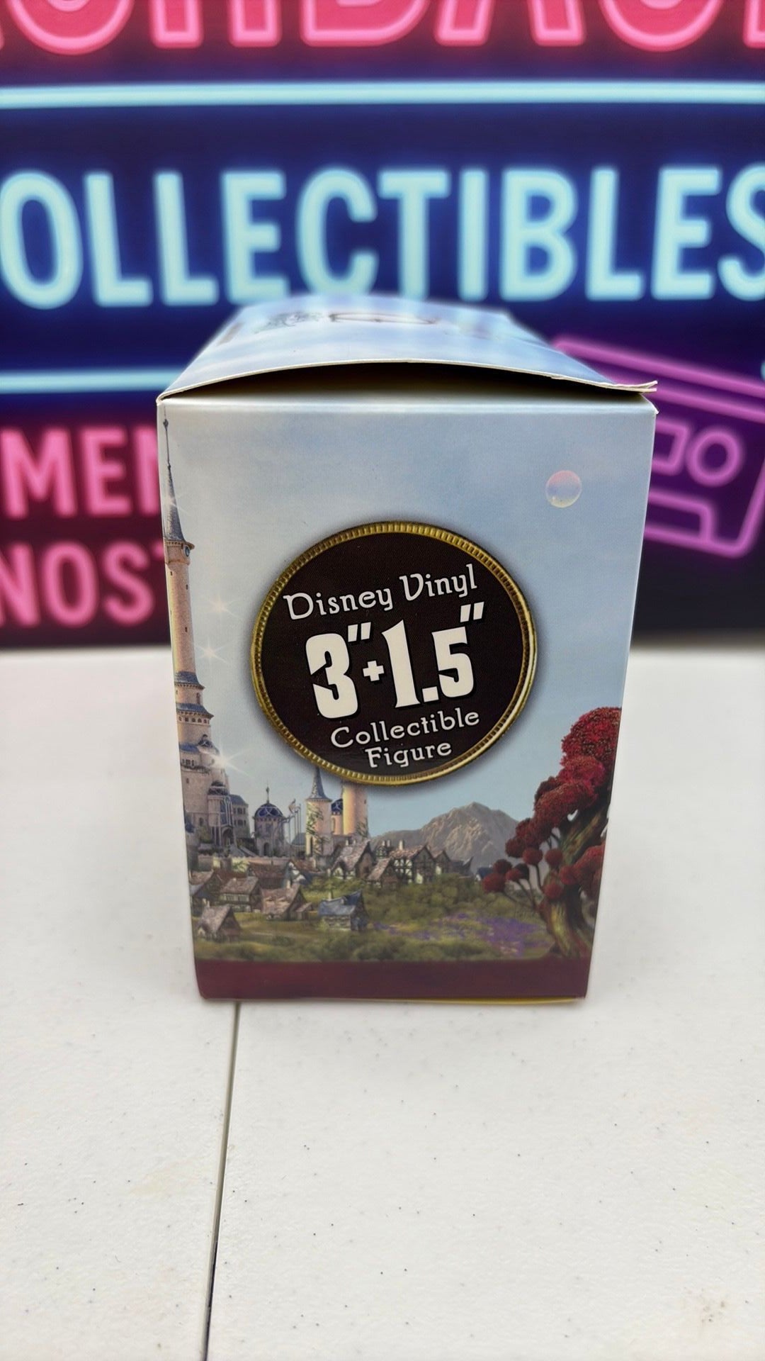 10B- Disney Vinylmation 3"  - OZ The Great and Powerful - Glinda & China Girl