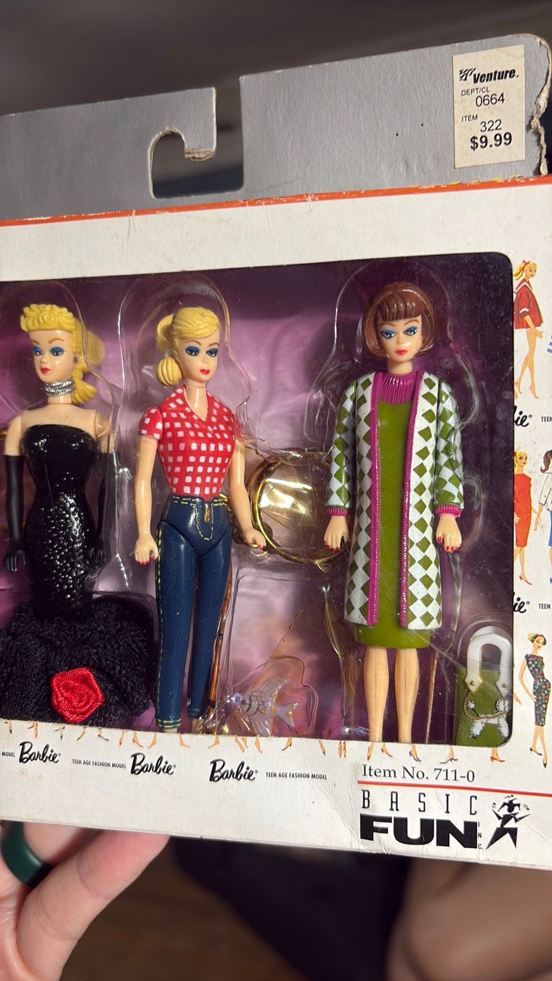 S2- 1996 Barbie Set of 4 Keychains NIB Original Barbie, Picinic Barbie, Poodle Parade