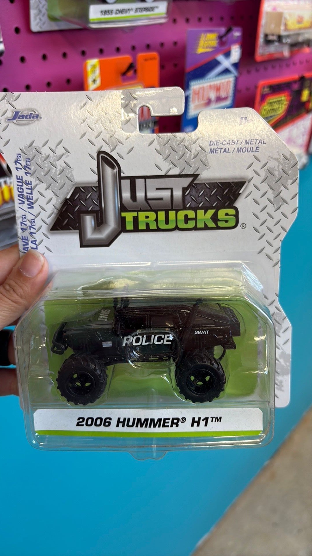 PW- 2006 Hummer H1 S.W.A.T. Team Jada Toys Just Trucks 1:64 Police Black