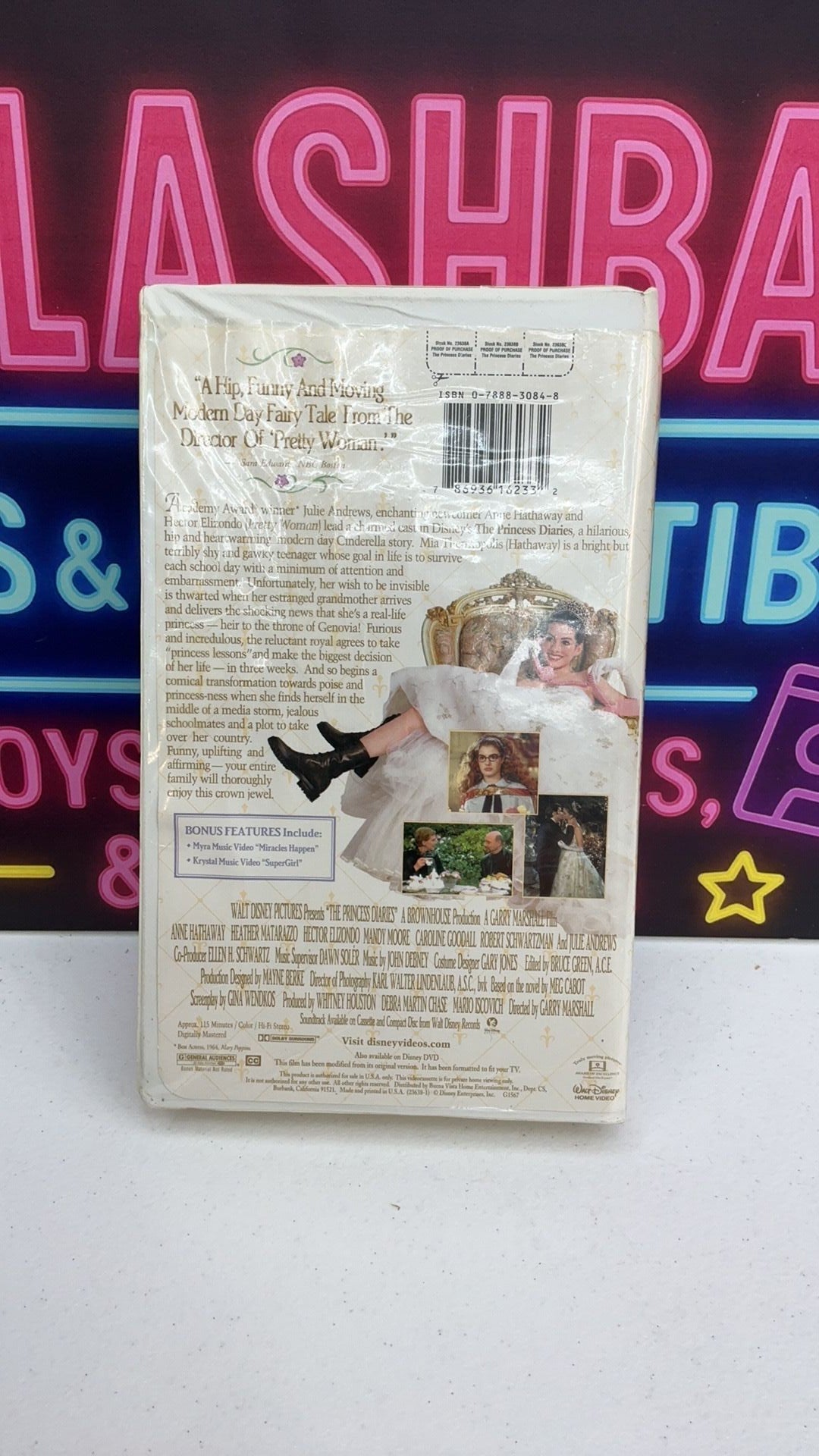 V11- Princess Diaries VHS Disney Video Tape Hathaway Andrews VTG Clamshell
