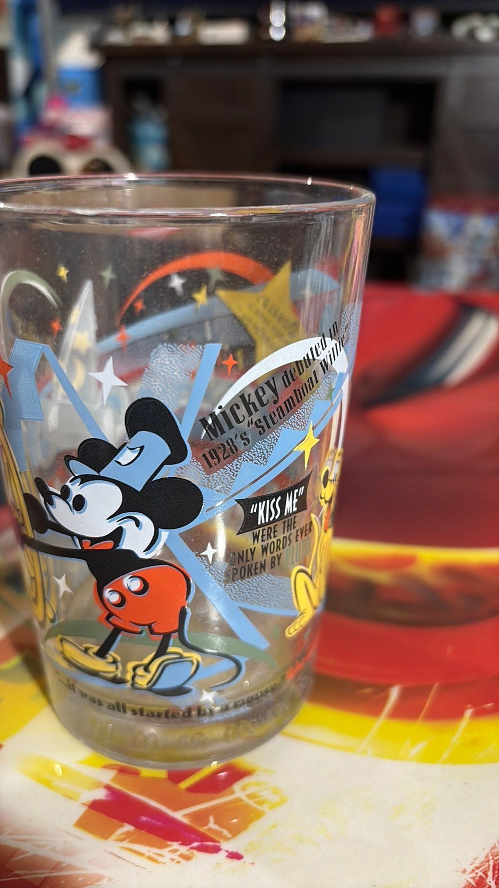 McDonald’s Walt Disney World 100 Years Of Magic Glass Cup Mickey Donald Snow Wht