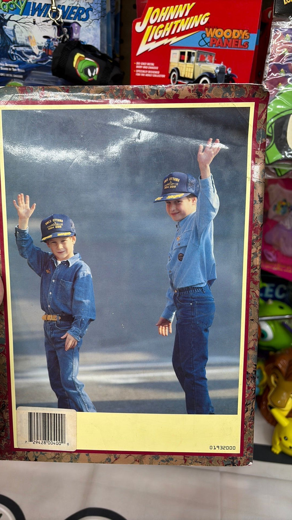 The Royal Year 1992 Photographed By Tim Graham Hardcover - cover has some wear