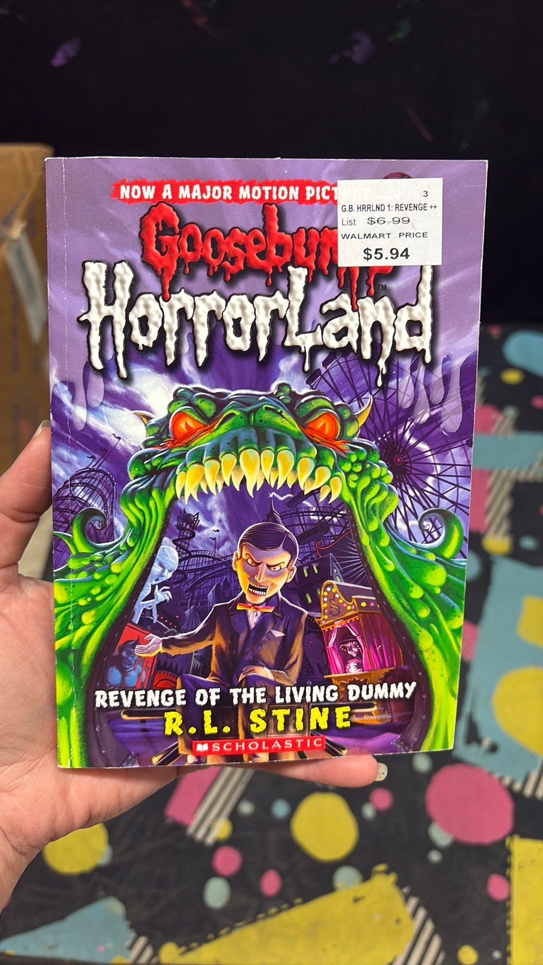 4B - R.L. Stine Goosebumps, Horrorland, Revenge Of The Living Dummy,  2008 Scholastic