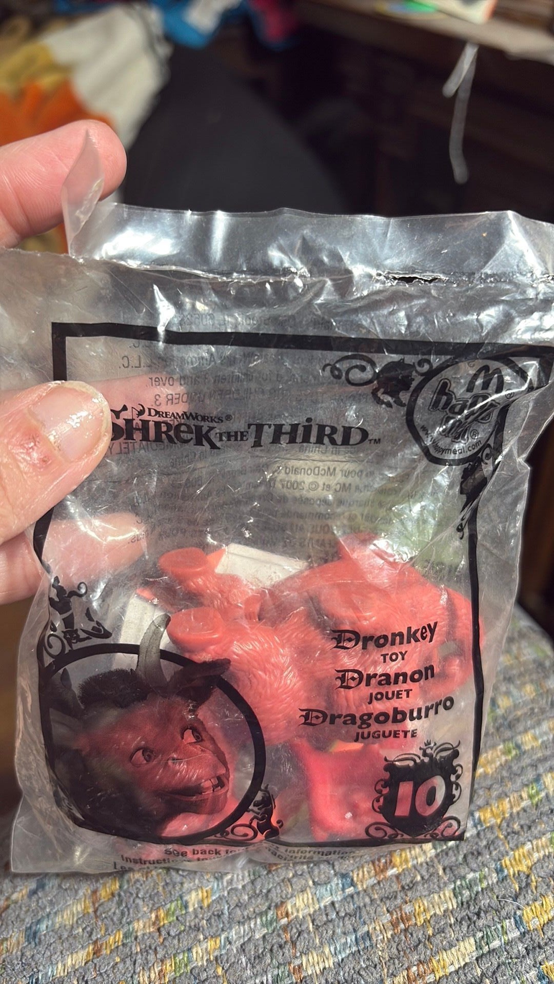 9C- 2007 Shrek The Third McDonalds Happy Meal Toy #10 Dronkey NIP Animated - see photos