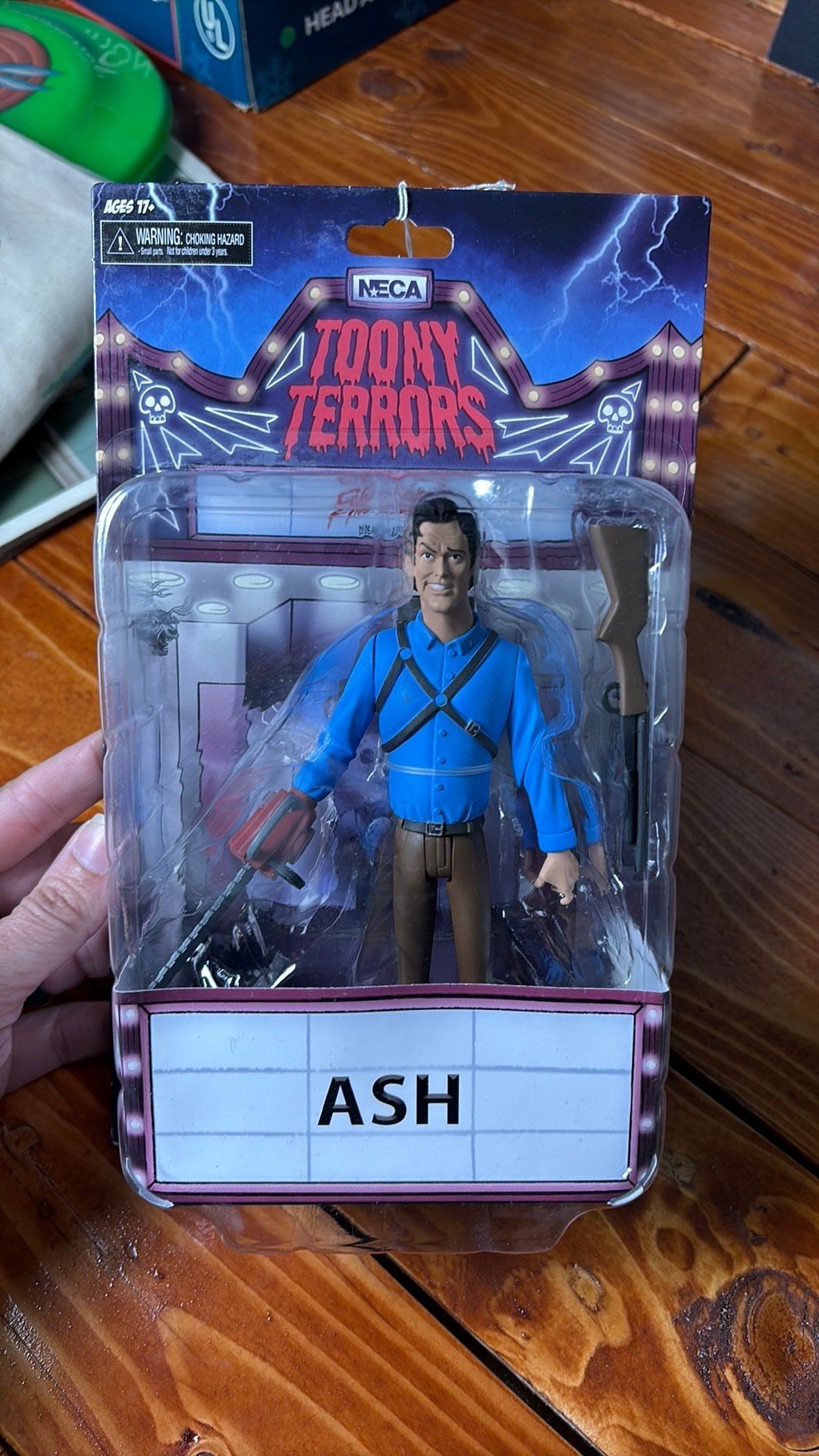 PR2- ASH Evil Dead 2 Toony Terrors 6" Action Figure Neca Sealed