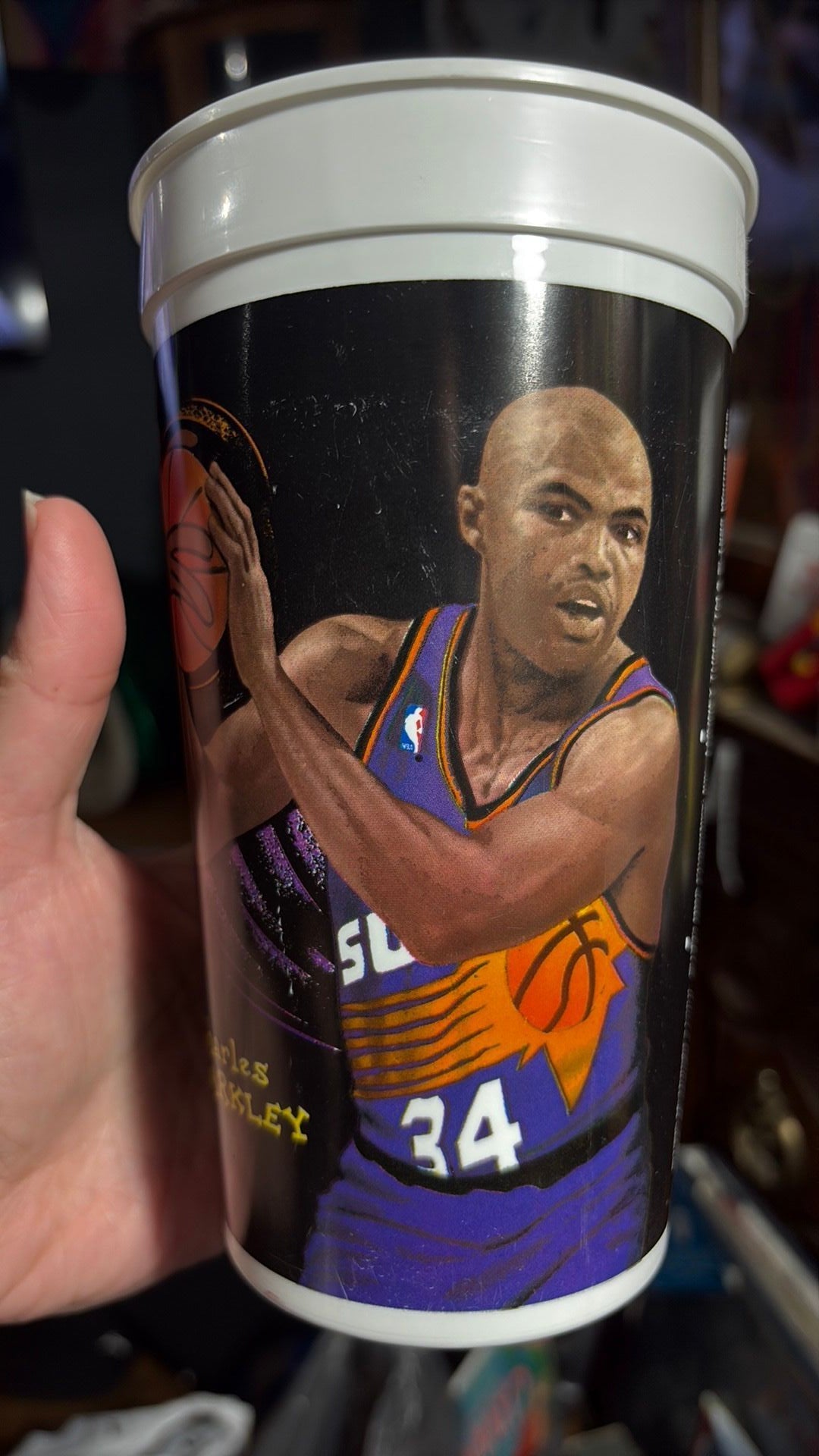 12B- CHARLES BARKLEY----MCDONALDS -LOONEY TUNES---TASMANIAN DEVIL--1995