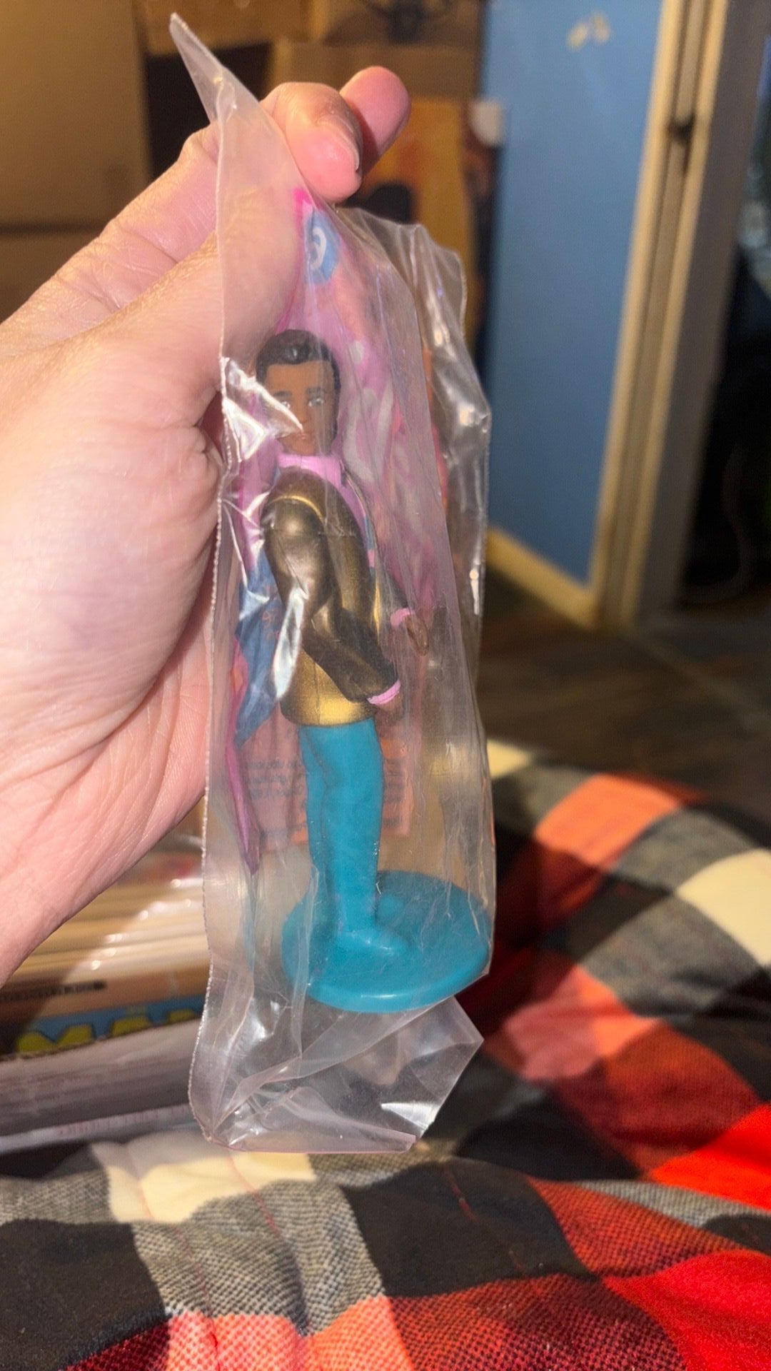 9D- African American Locket Surprise Ken #6 McDonald's Happy Meal Toy Barbie SEALED