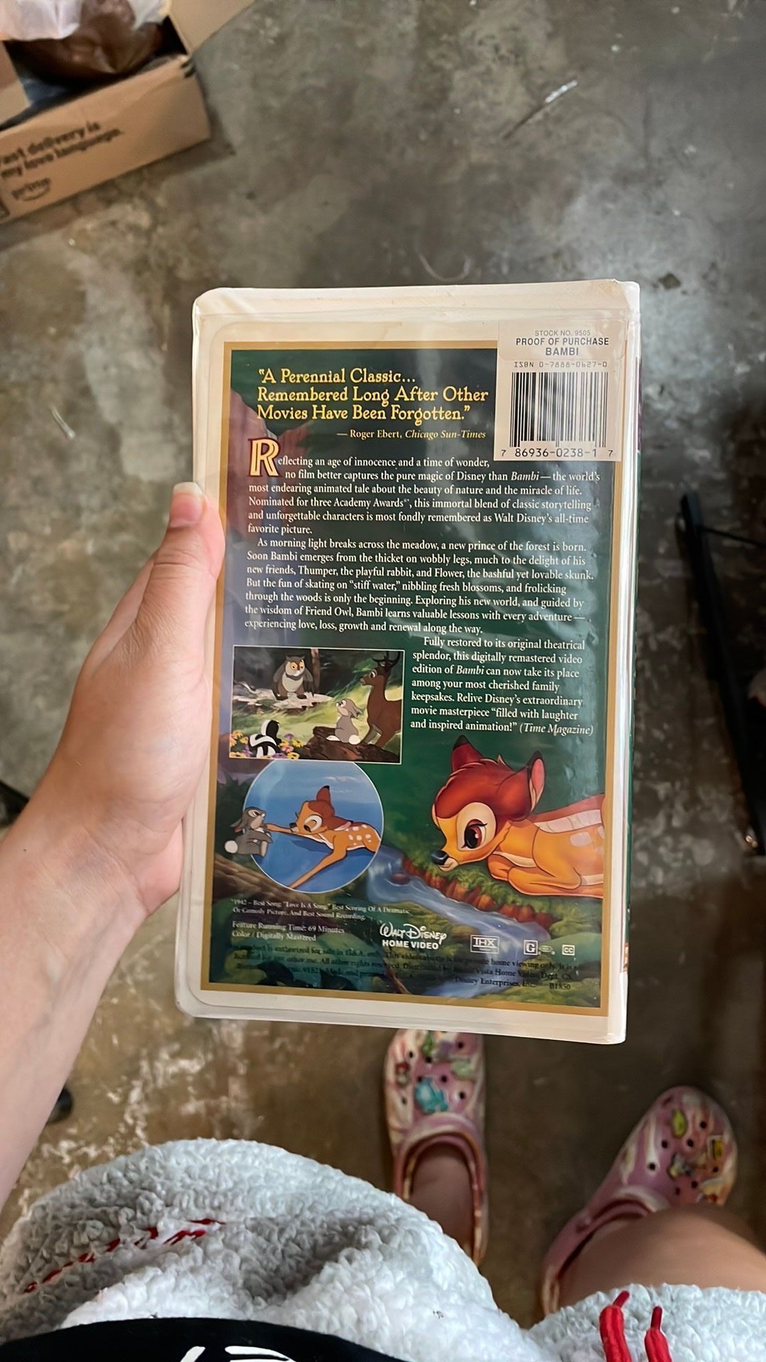 Bambi (Walt Disney's Masterpiece) [VHS]