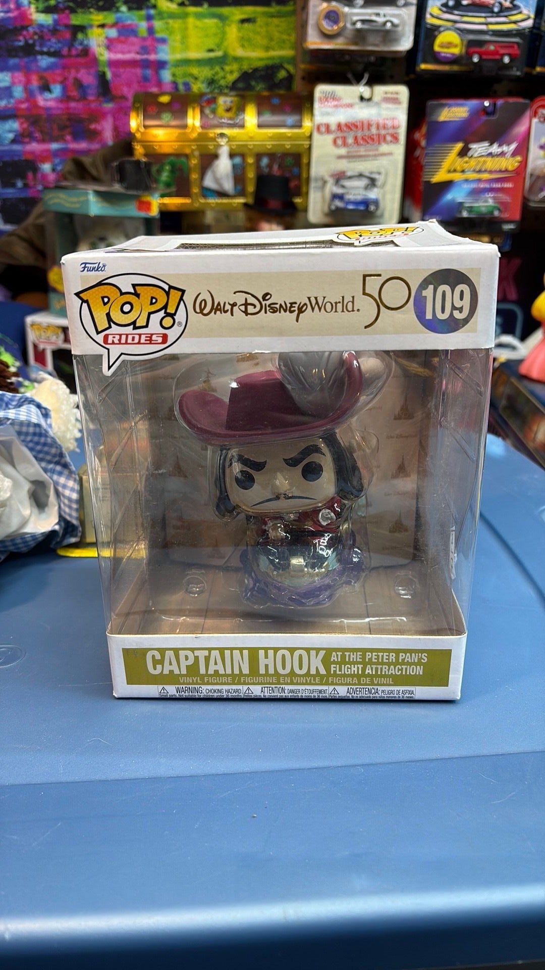 9E- WALT DISNEY WORLD CAPTAIN HOOK AT PETER PANS FLIGHT POP RIDES VINYL FIGURE FUNKO