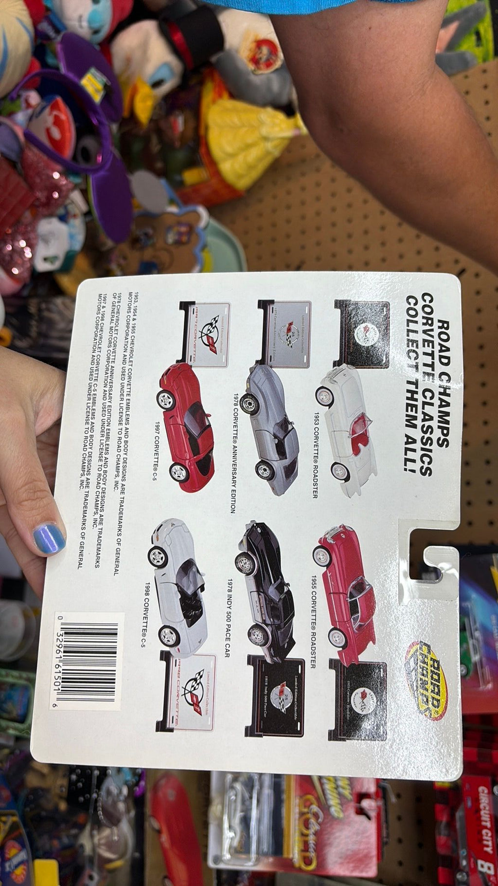 69 ROAD CHAMPS 1/43 DIE-CAST SEALED 1953 CORVETTE COLLECTIBLE CAR & LICENSE PLATE