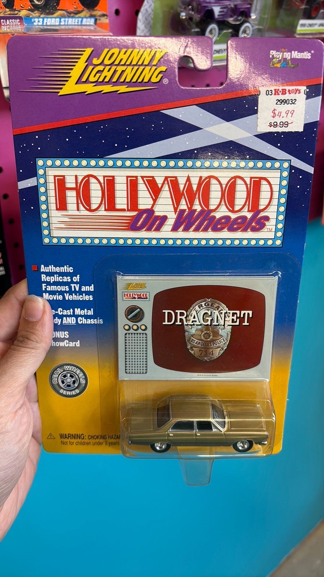 PW- JOHNNY LIGHTNING  DRAGNET HOLLYWOOD ON WHEELS REAL WHEELS SERIES 1998