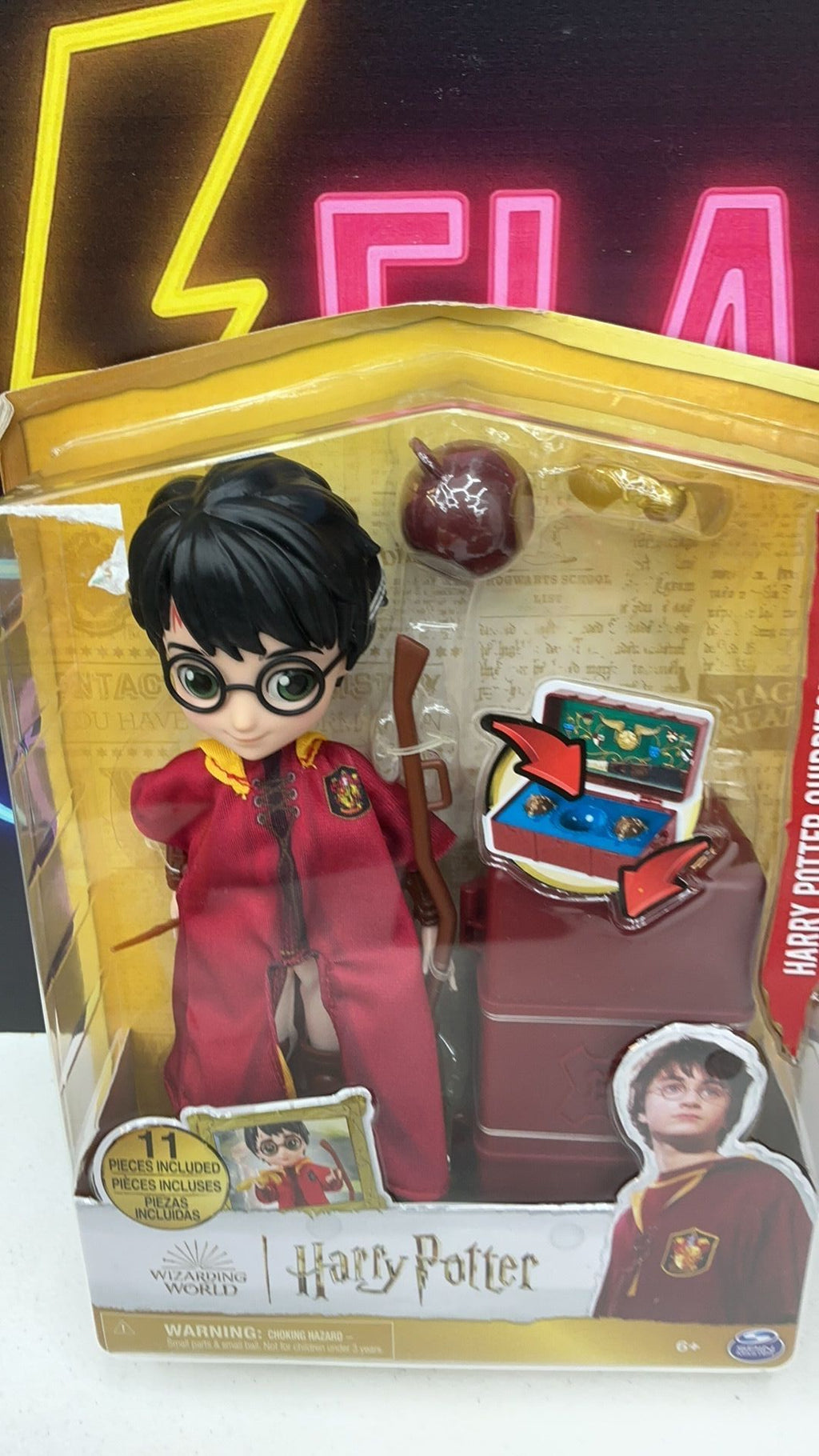 10C- 2023 Wizarding World Harry Potter Quidditch 11 PCs Doll Gift Set