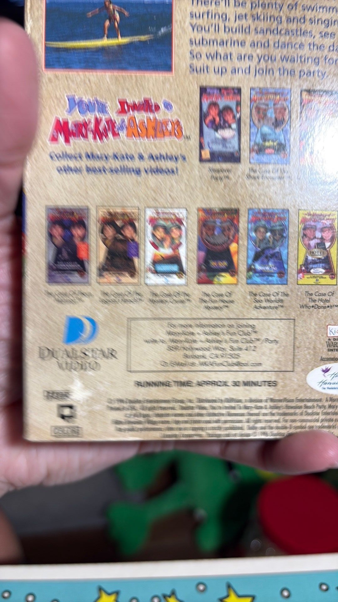 You’re Invited to Mary-Kate & Ashley’s Hawaiian Beach Party (1996) VHS Children