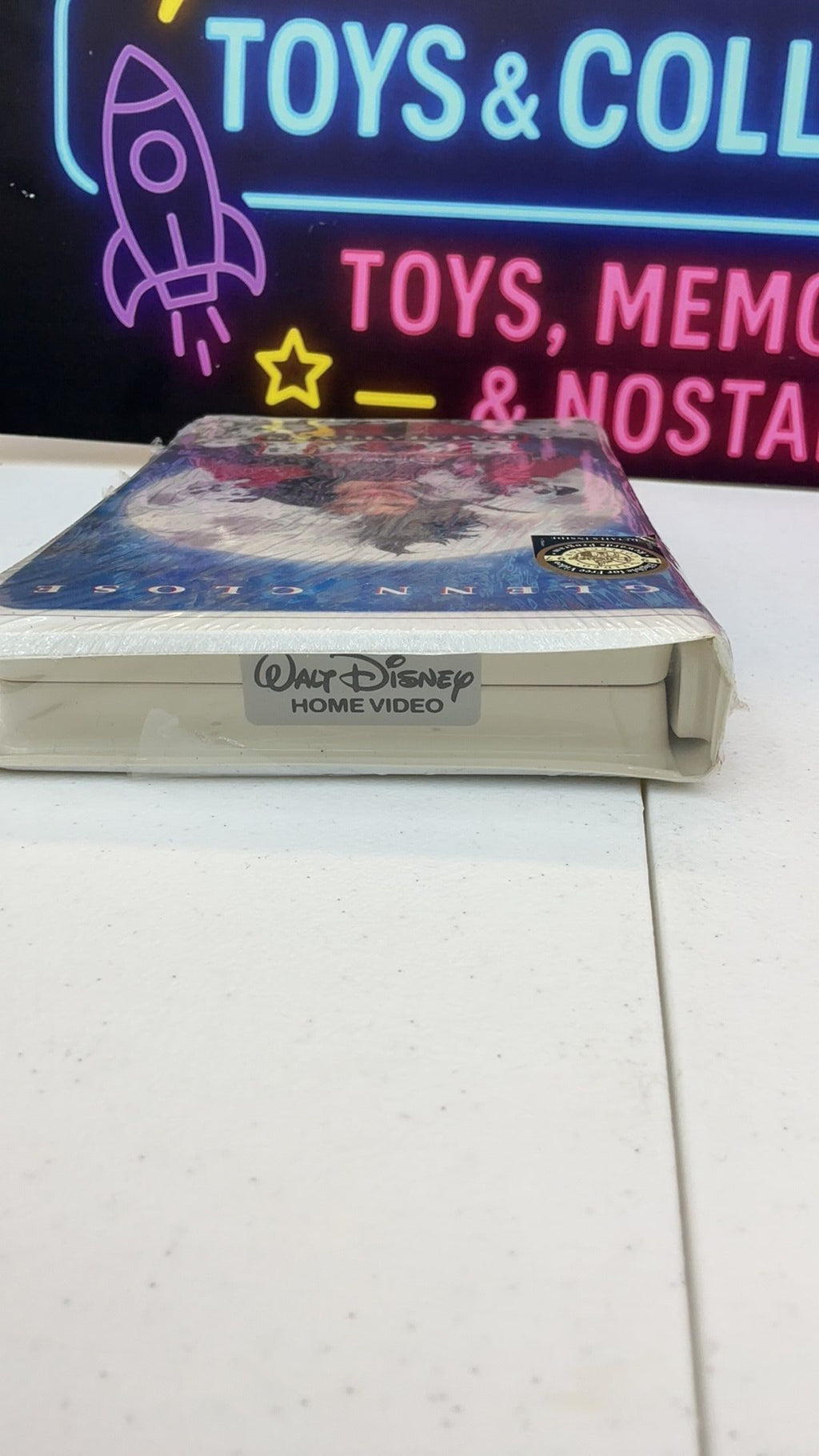 101 Dalmatians VHS video tape FACTORY SEALED live action Disney rewards sticker - PLASTIC RIPPED