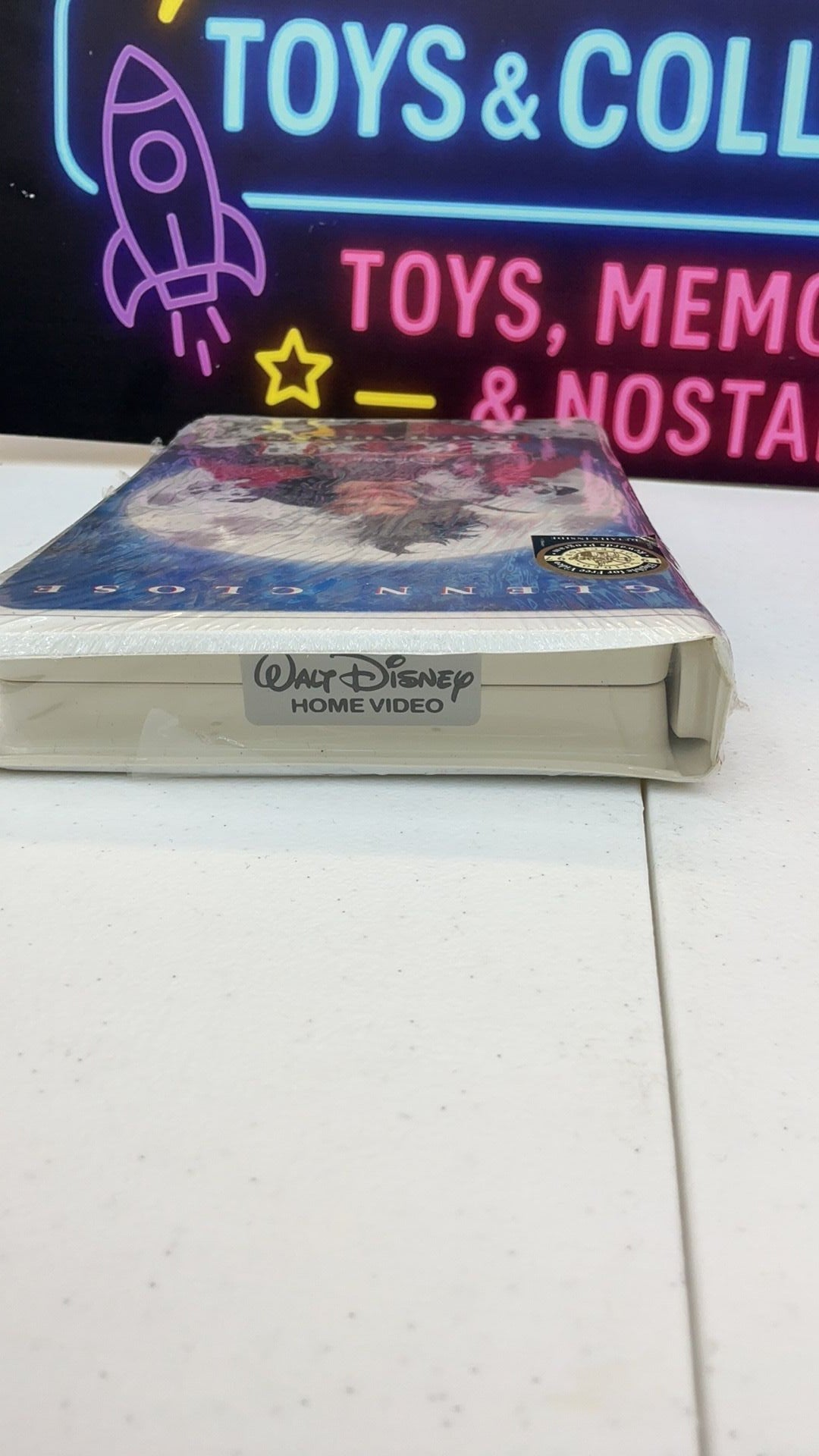 101 Dalmatians VHS video tape FACTORY SEALED live action Disney rewards sticker - PLASTIC RIPPED