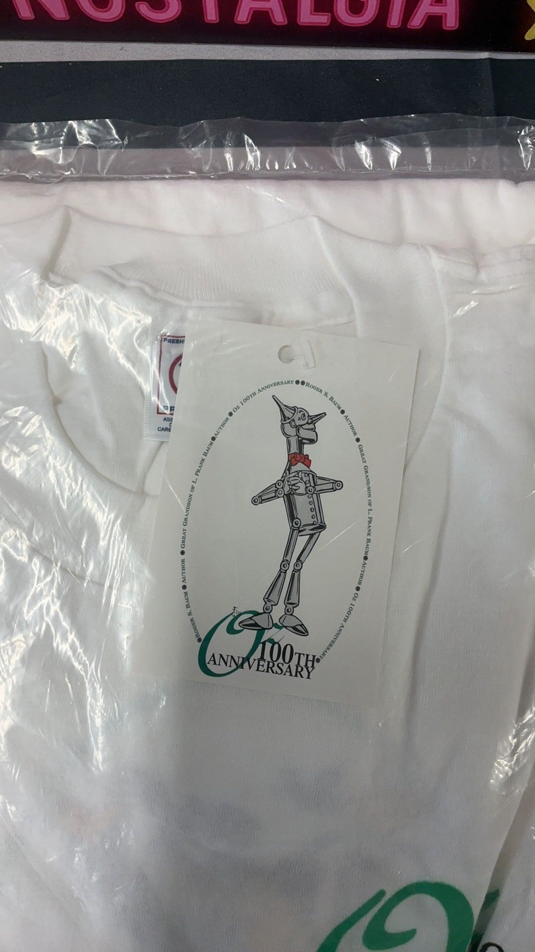 4C- the wizard of oz 100th anniversary  Oz Central Official Licensed Apparel T Shirt 2XL - Scarecrow