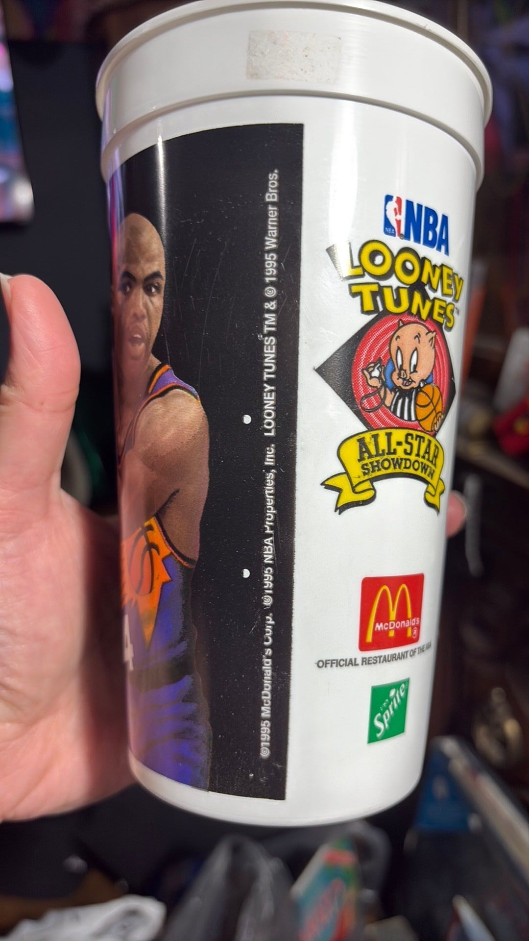 12B- CHARLES BARKLEY----MCDONALDS -LOONEY TUNES---TASMANIAN DEVIL--1995