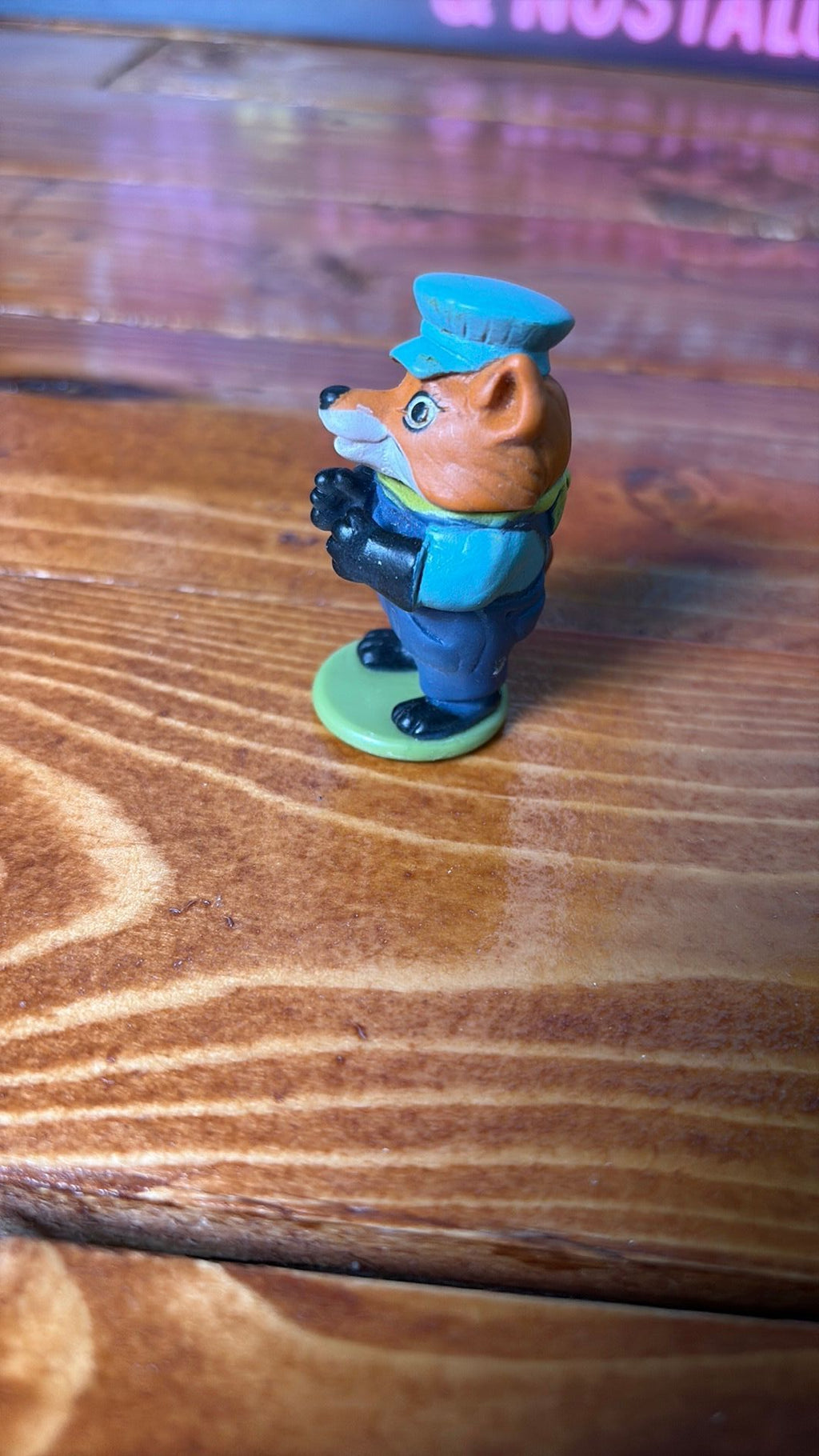 S1- Vtg PlaySkool Richard Scarry Lowly Puzzletown Train CONDUCTOR Dog Figure 1976