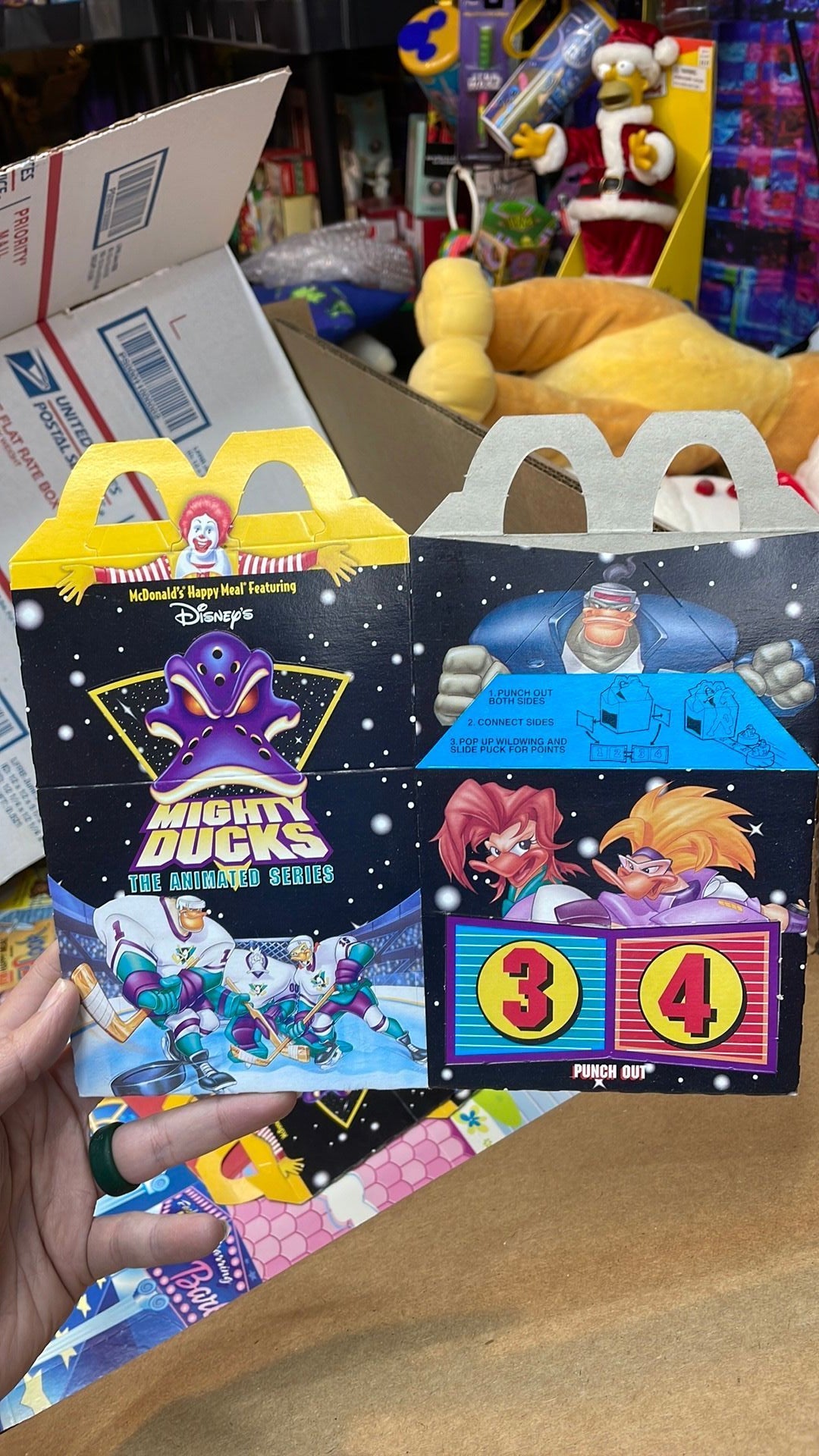 2C - Mighty Ducks-Animated Series McDonald's Happy Meal Box 1996
