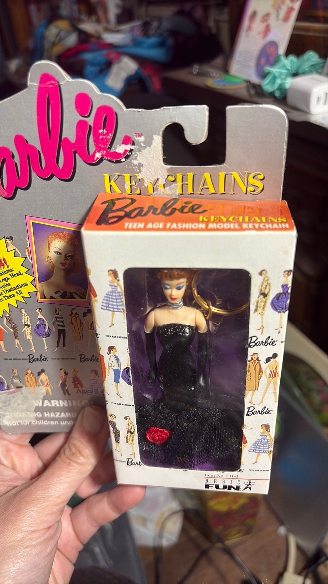 PR2 - Mattel BARBIE Brunette Solo In The Spotlight Keychain NIB 1996 Vintage