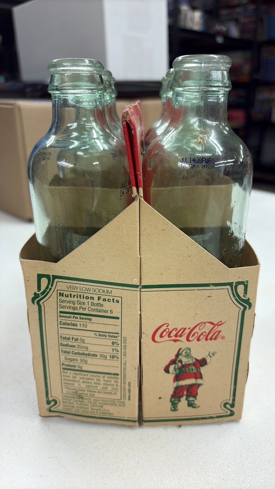 7D- Coca Cola 1899 Circa Bottle Limited Edition Refreshing Holiday 6 Pack Bottles